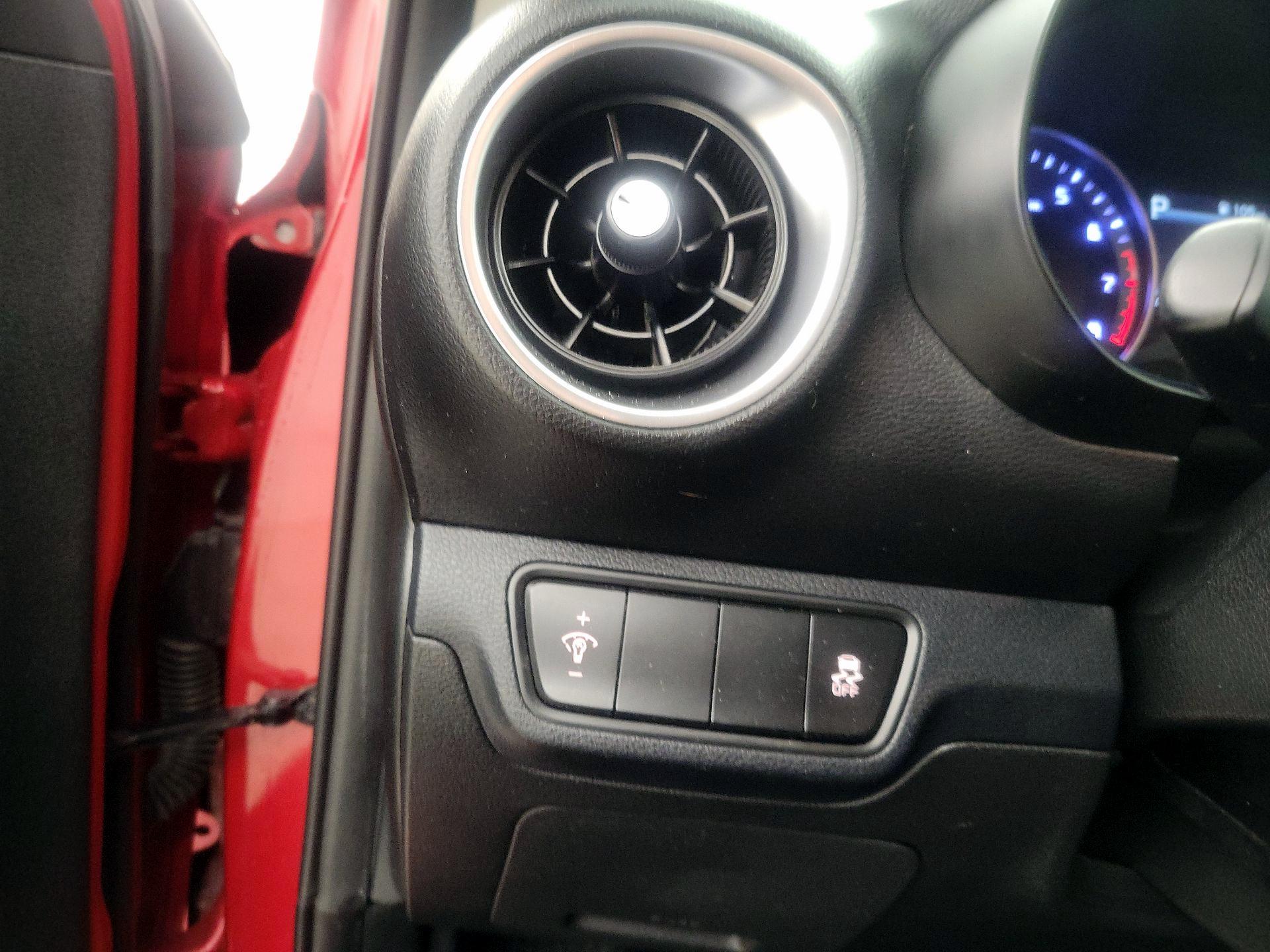 Thumbnail: 2023 Kia Forte - 13