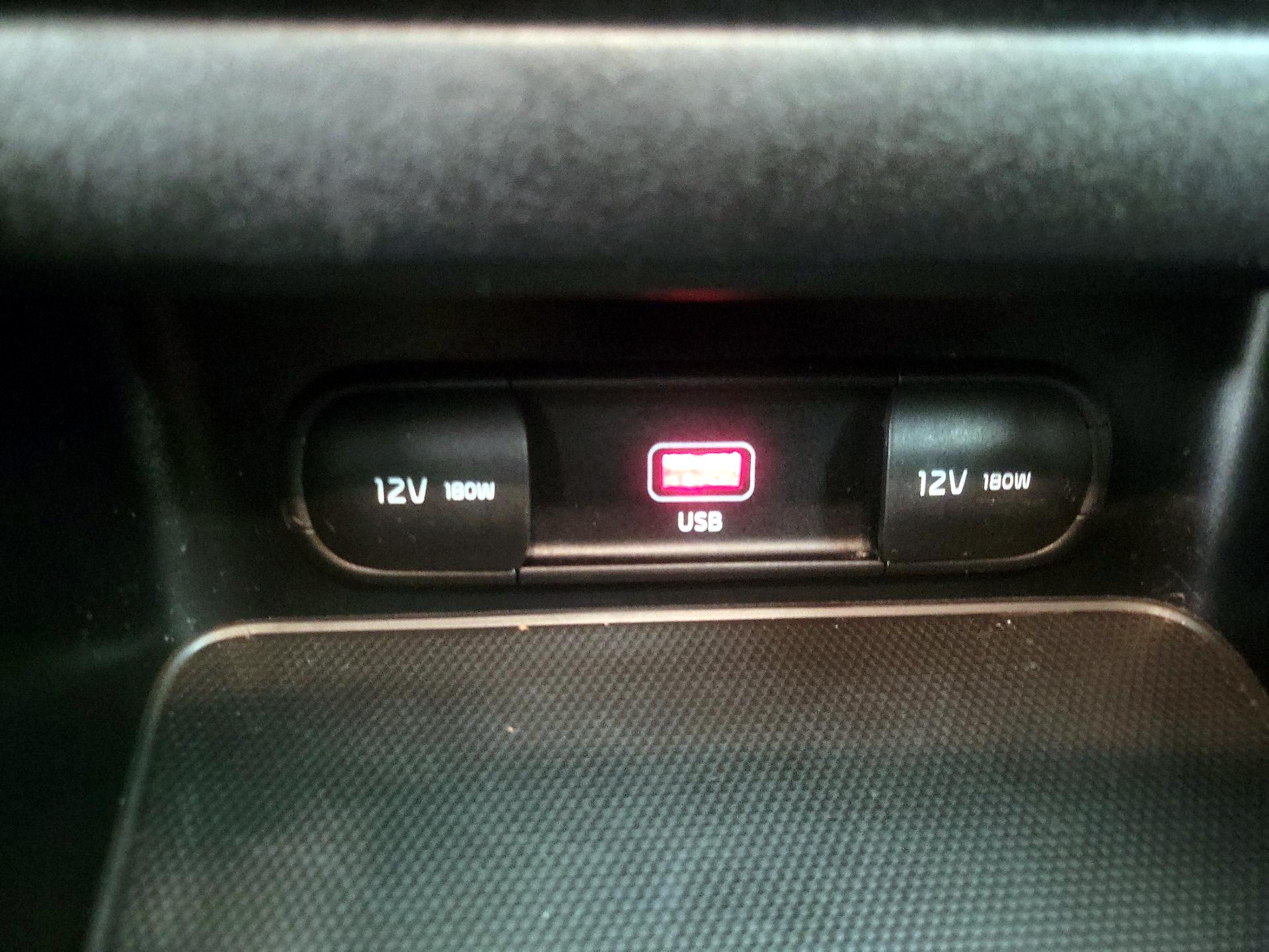 Thumbnail: 2023 Kia Forte - 18