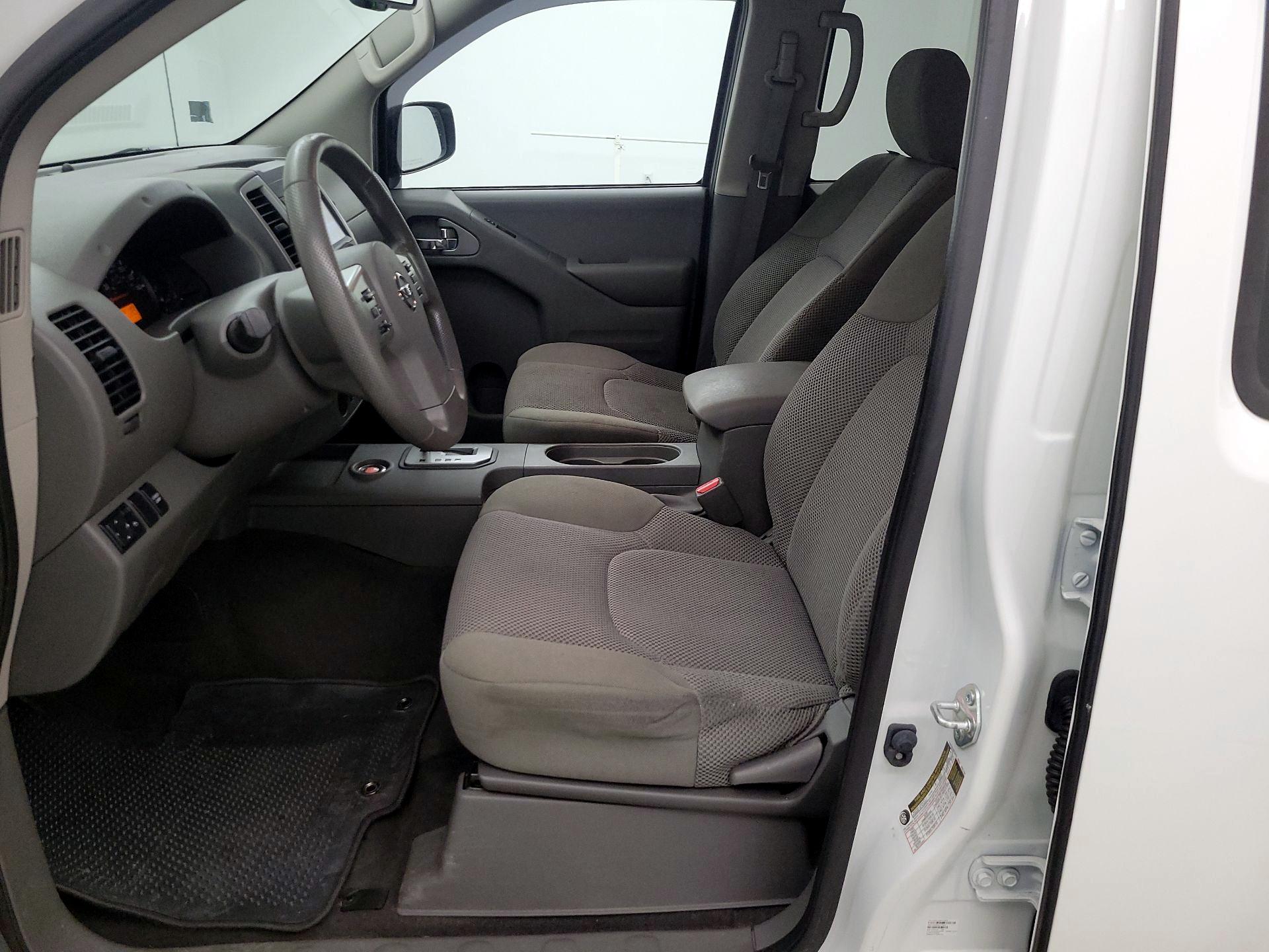 Thumbnail: 2021 Nissan Frontier - 11