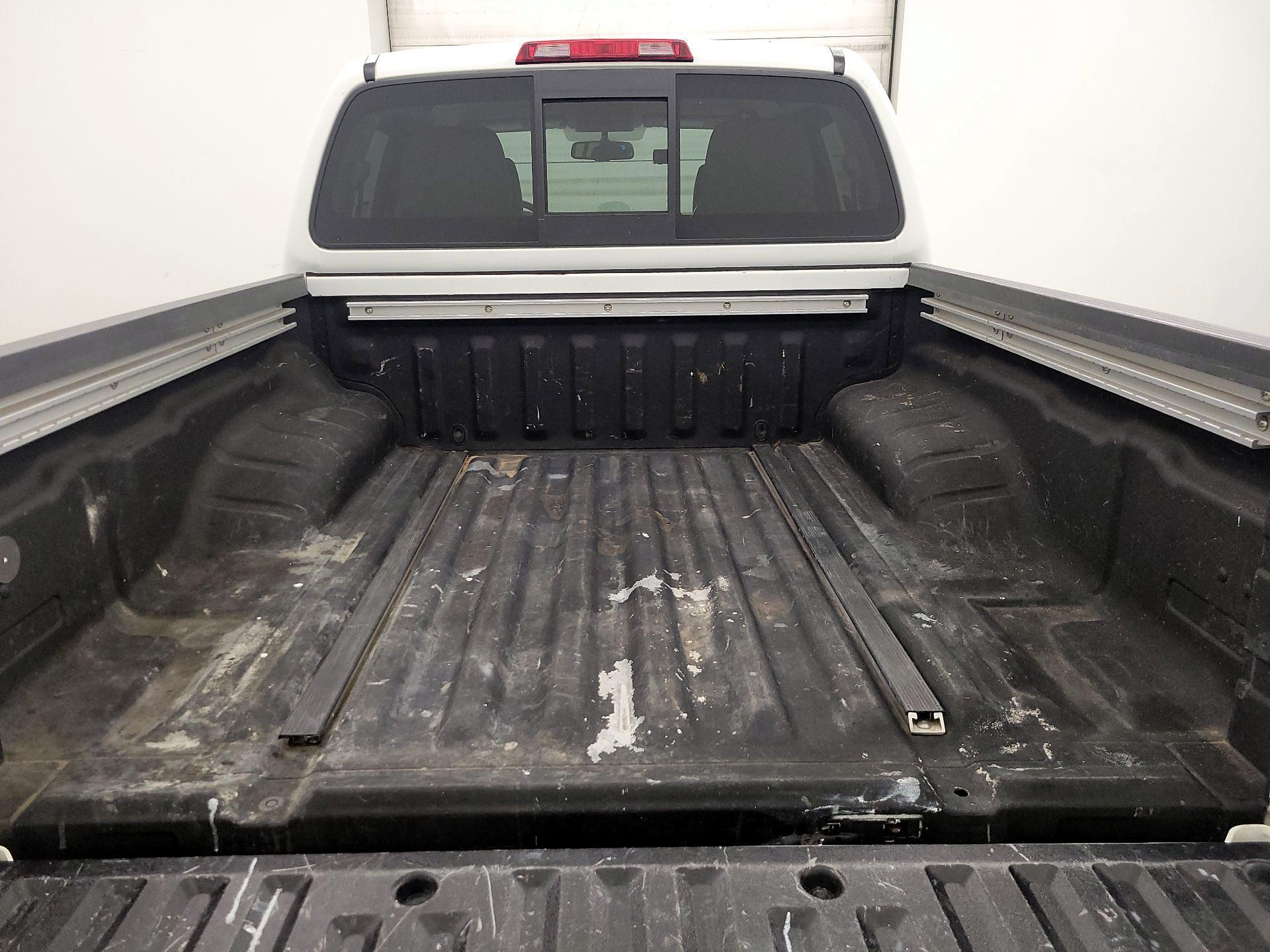 Thumbnail: 2021 Nissan Frontier - 19