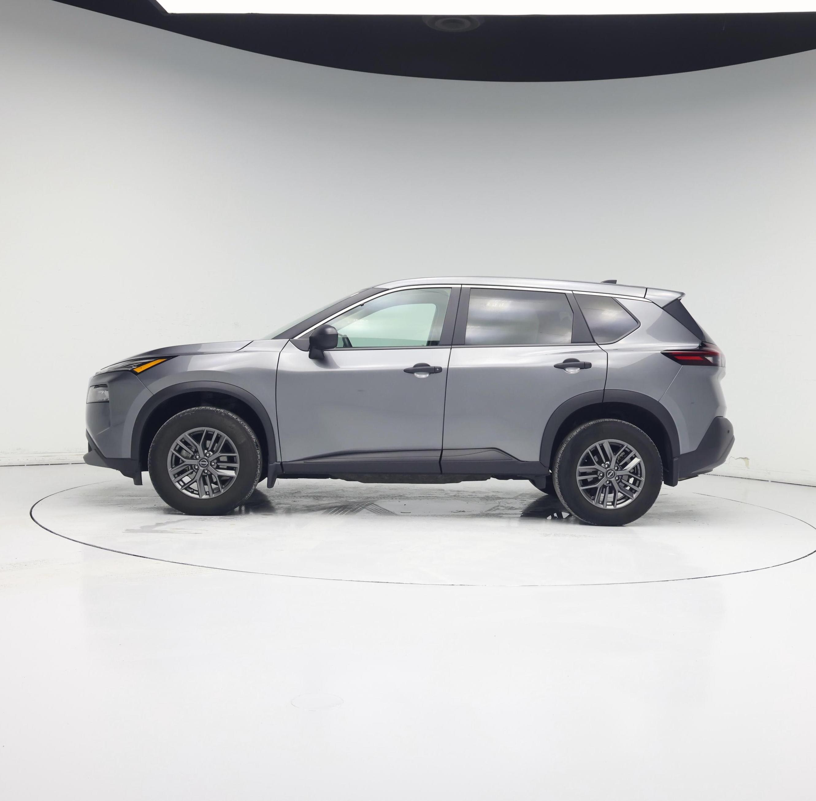 Thumbnail: 2023 Nissan Rogue - 3