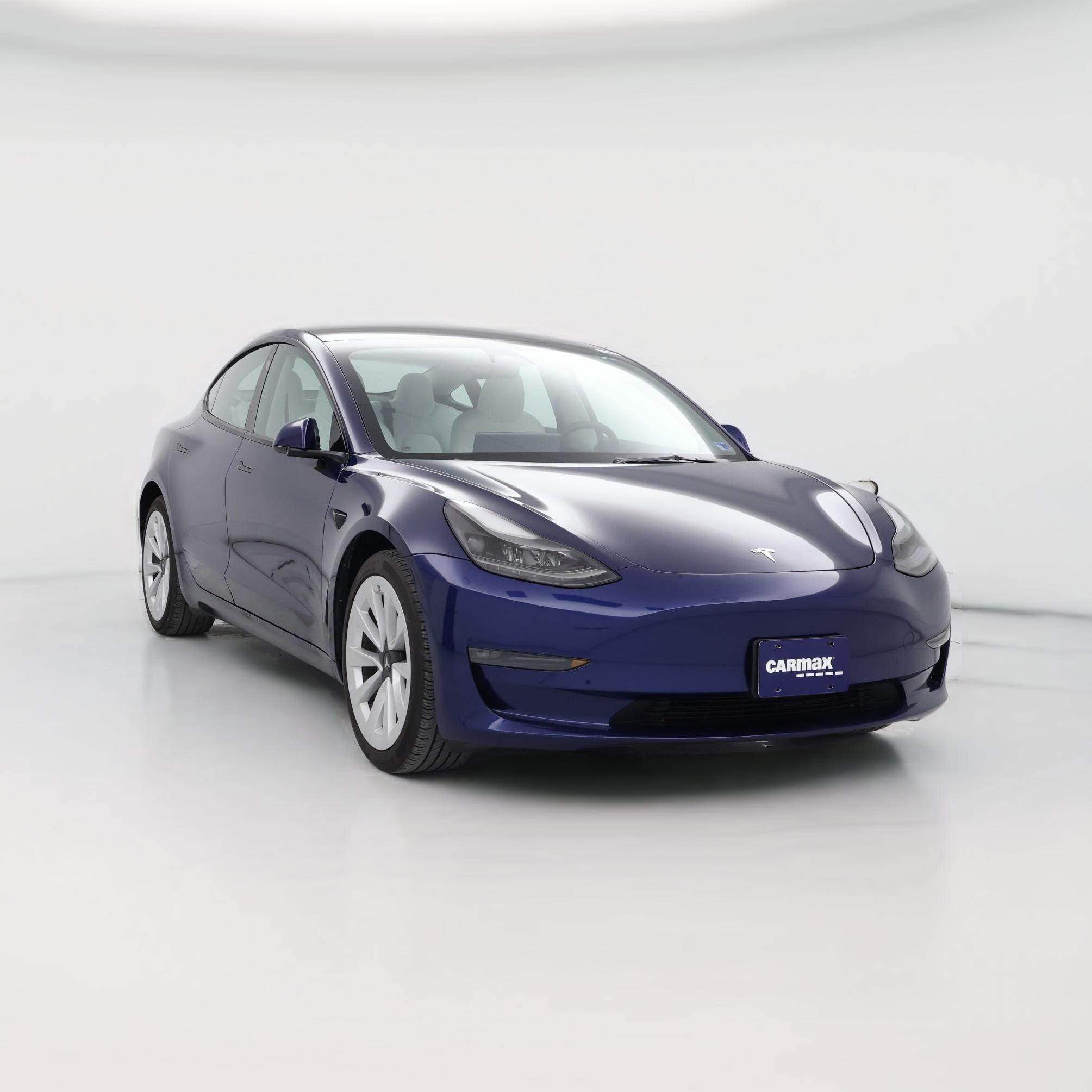 Thumbnail: 2023 Tesla Model 3 - 1