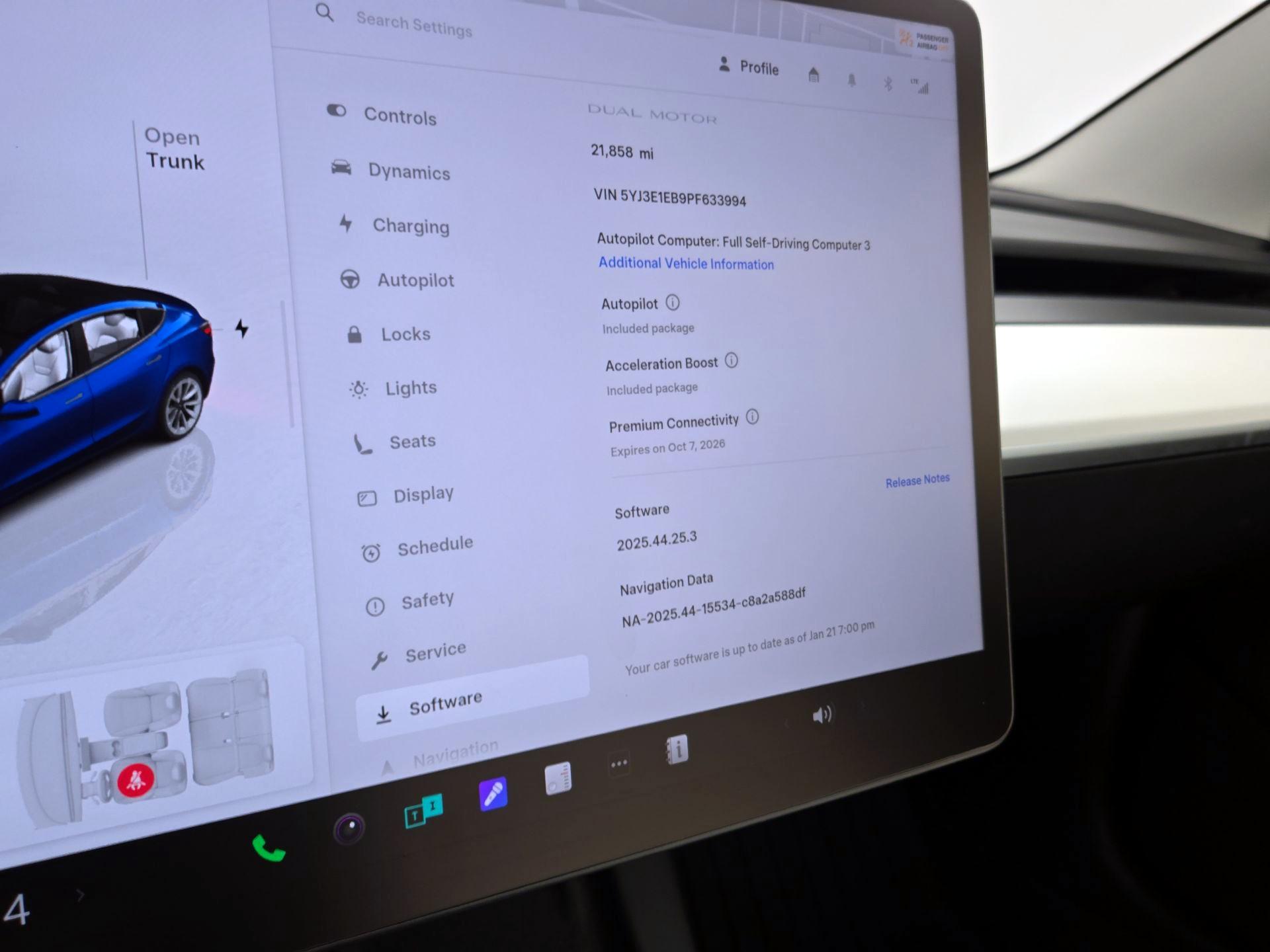 Thumbnail: 2023 Tesla Model 3 - 13