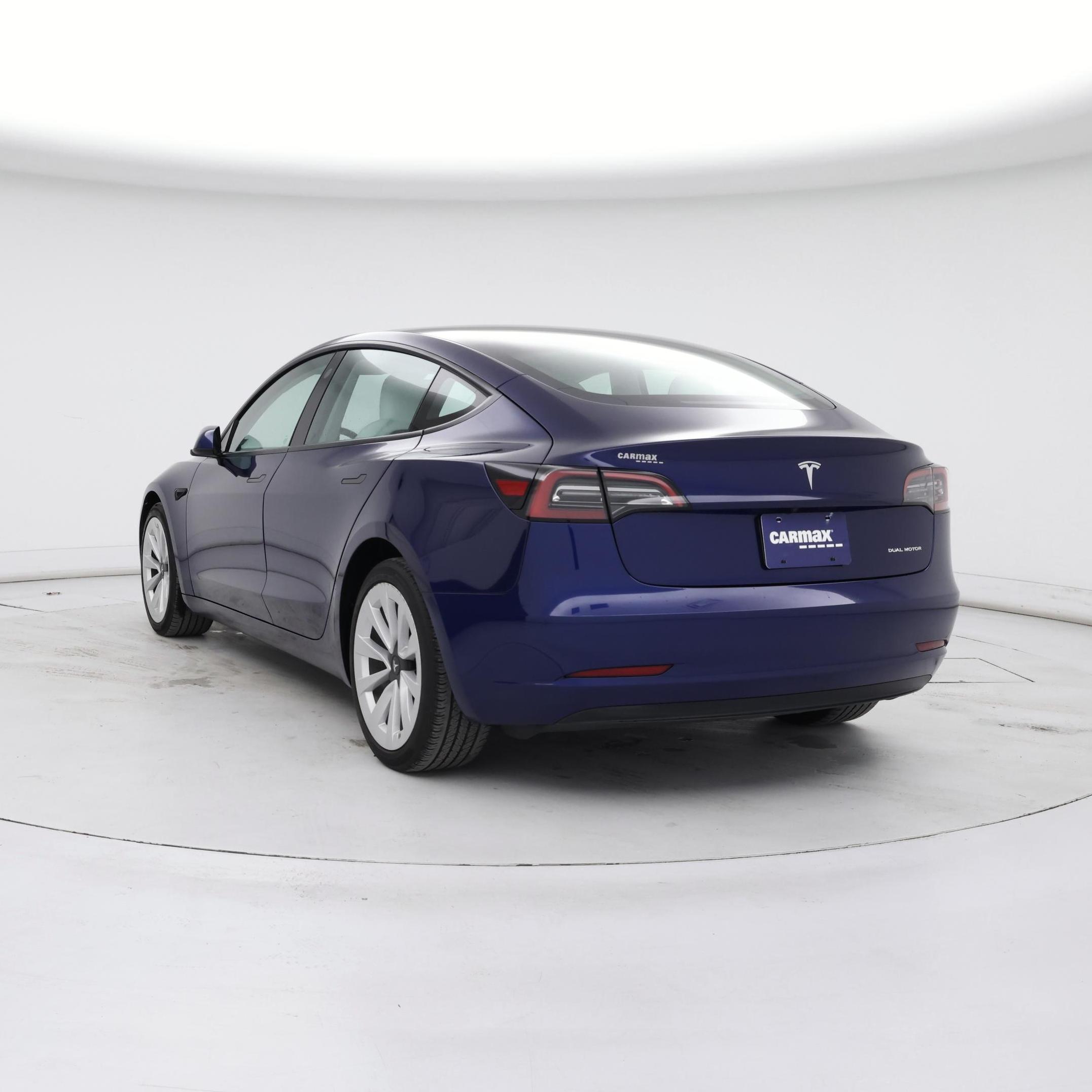 Thumbnail: 2023 Tesla Model 3 - 2