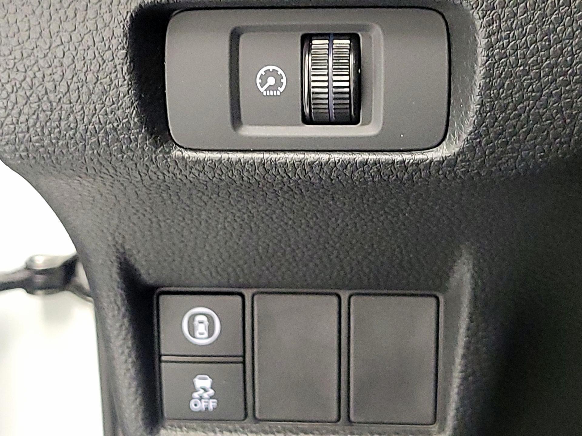 Thumbnail: 2024 Honda Civic - 11