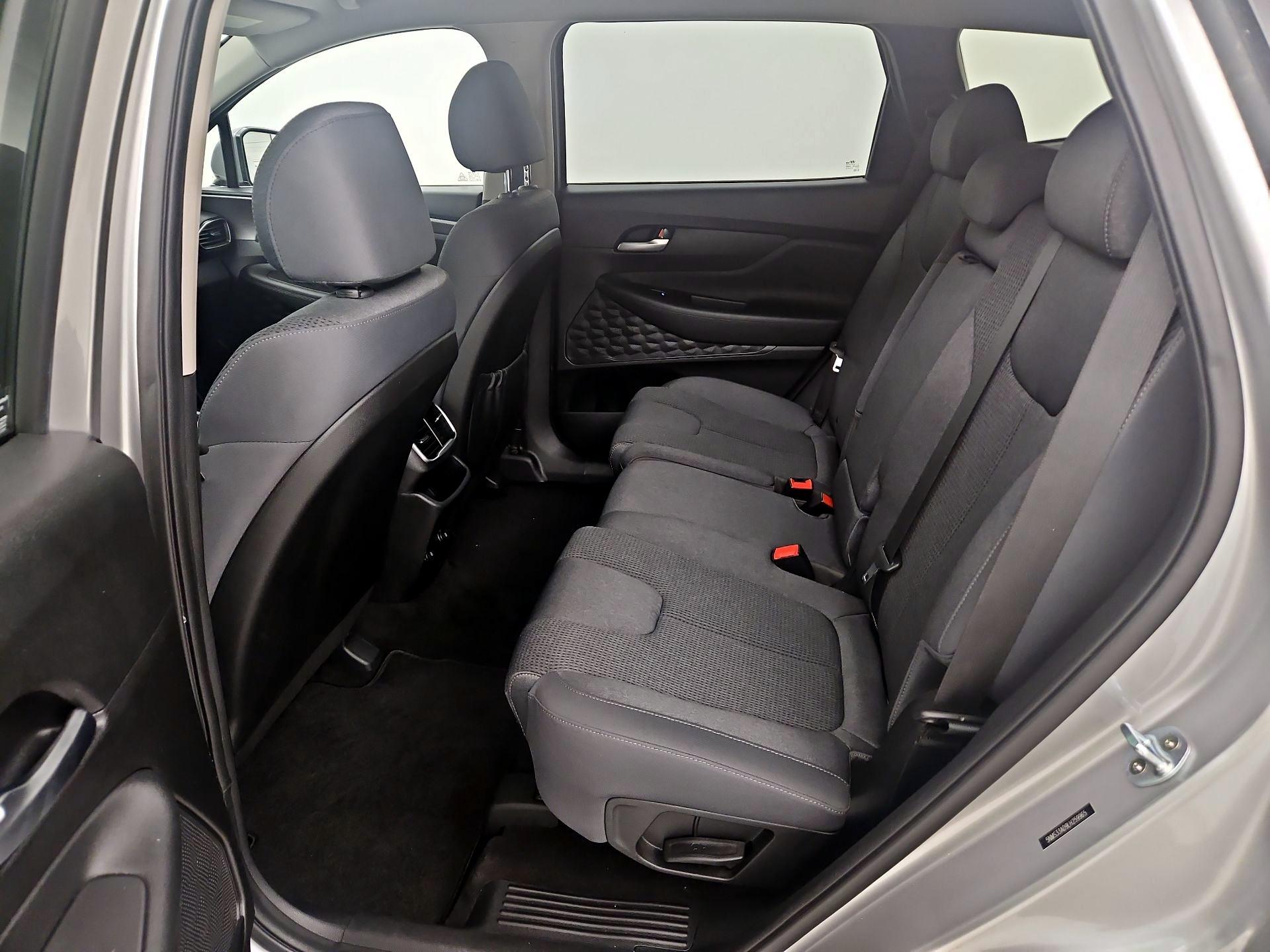 Thumbnail: 2020 Hyundai Santa Fe - 19