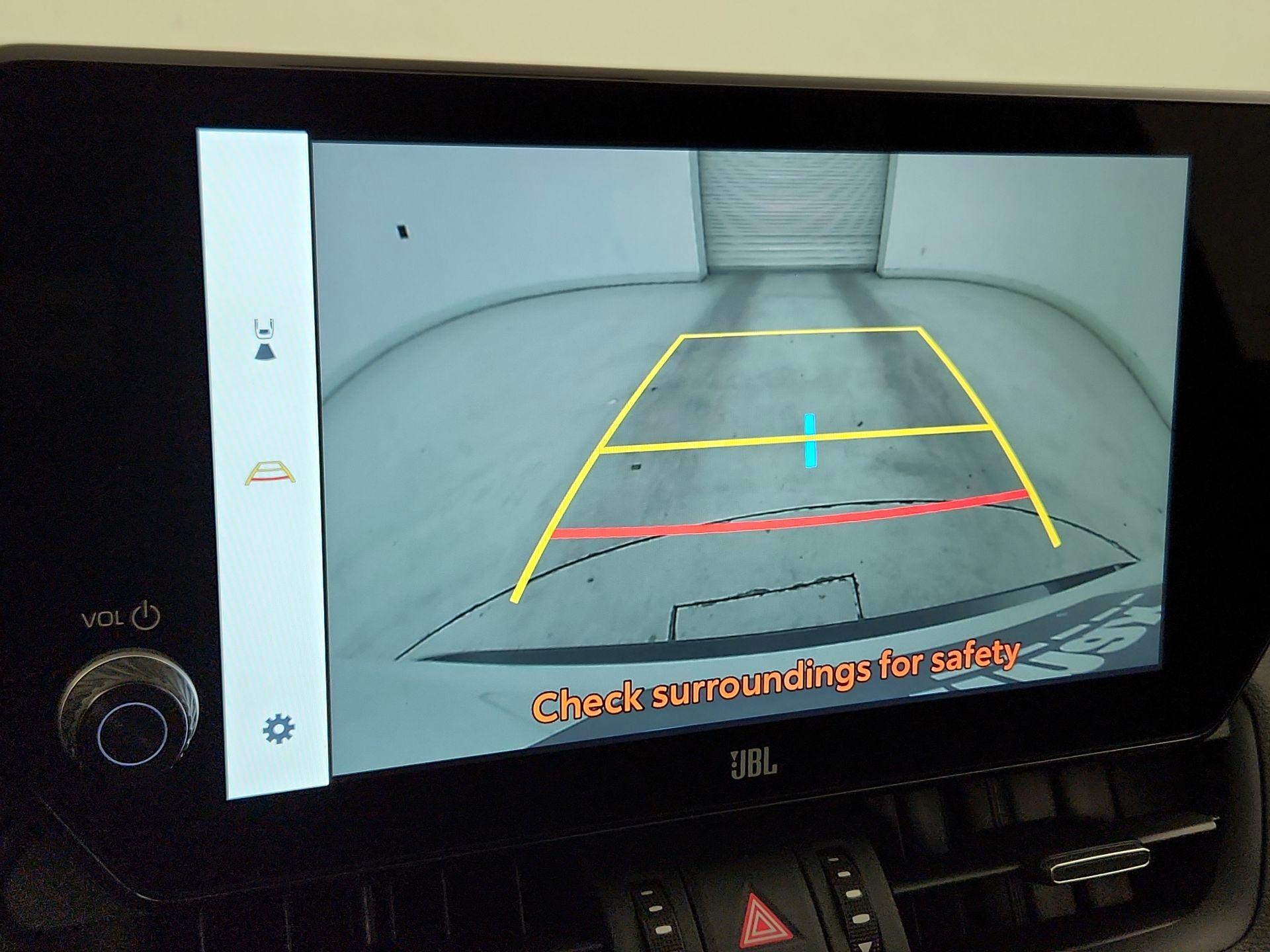 Thumbnail: 2025 Toyota RAV4 - 15