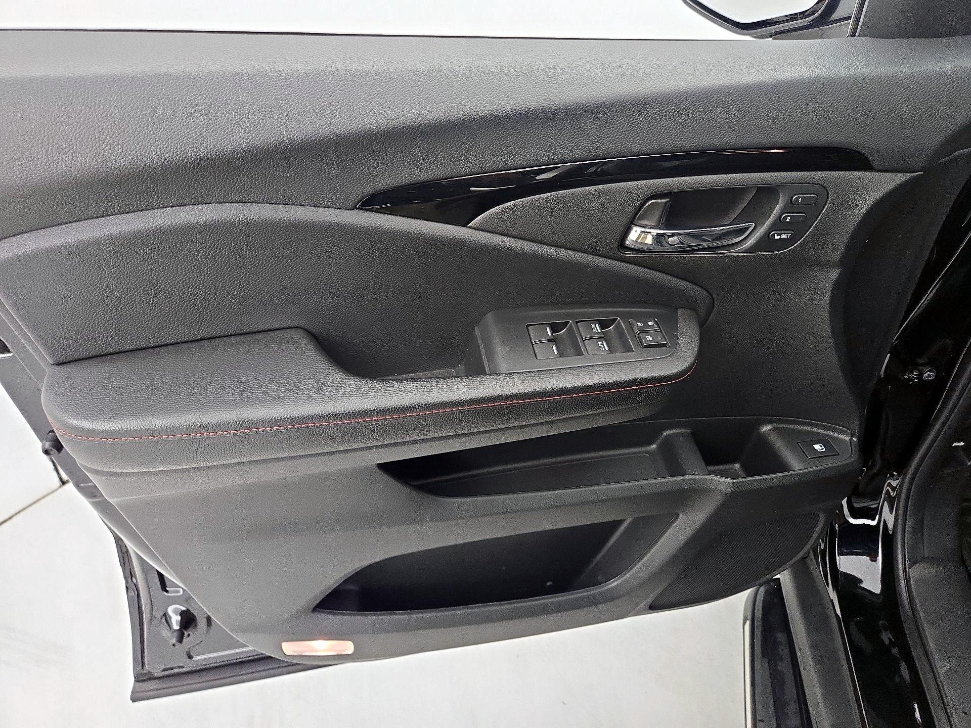 Thumbnail: 2022 Honda Ridgeline - 12