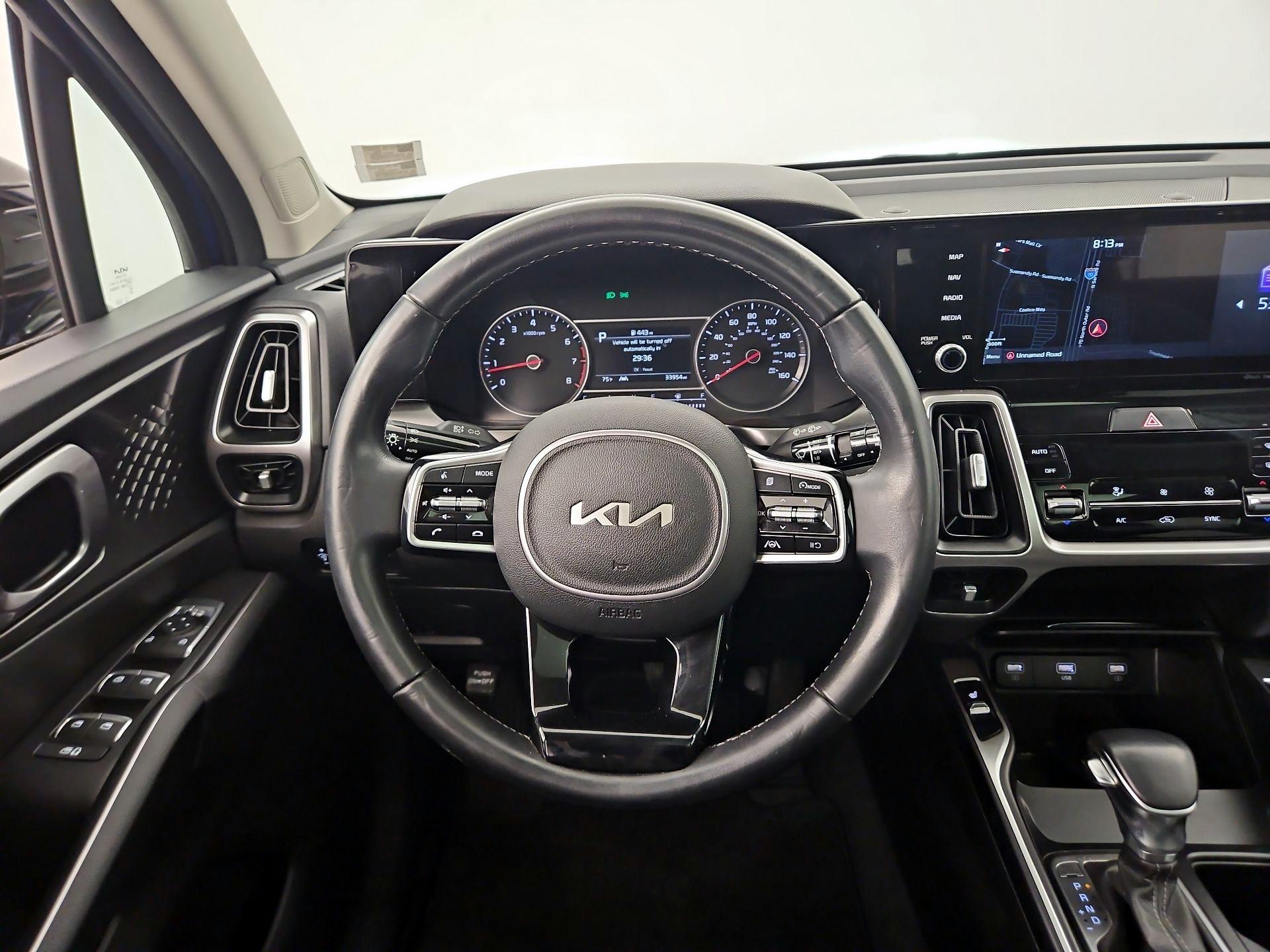 Thumbnail: 2022 Kia Sorento - 10