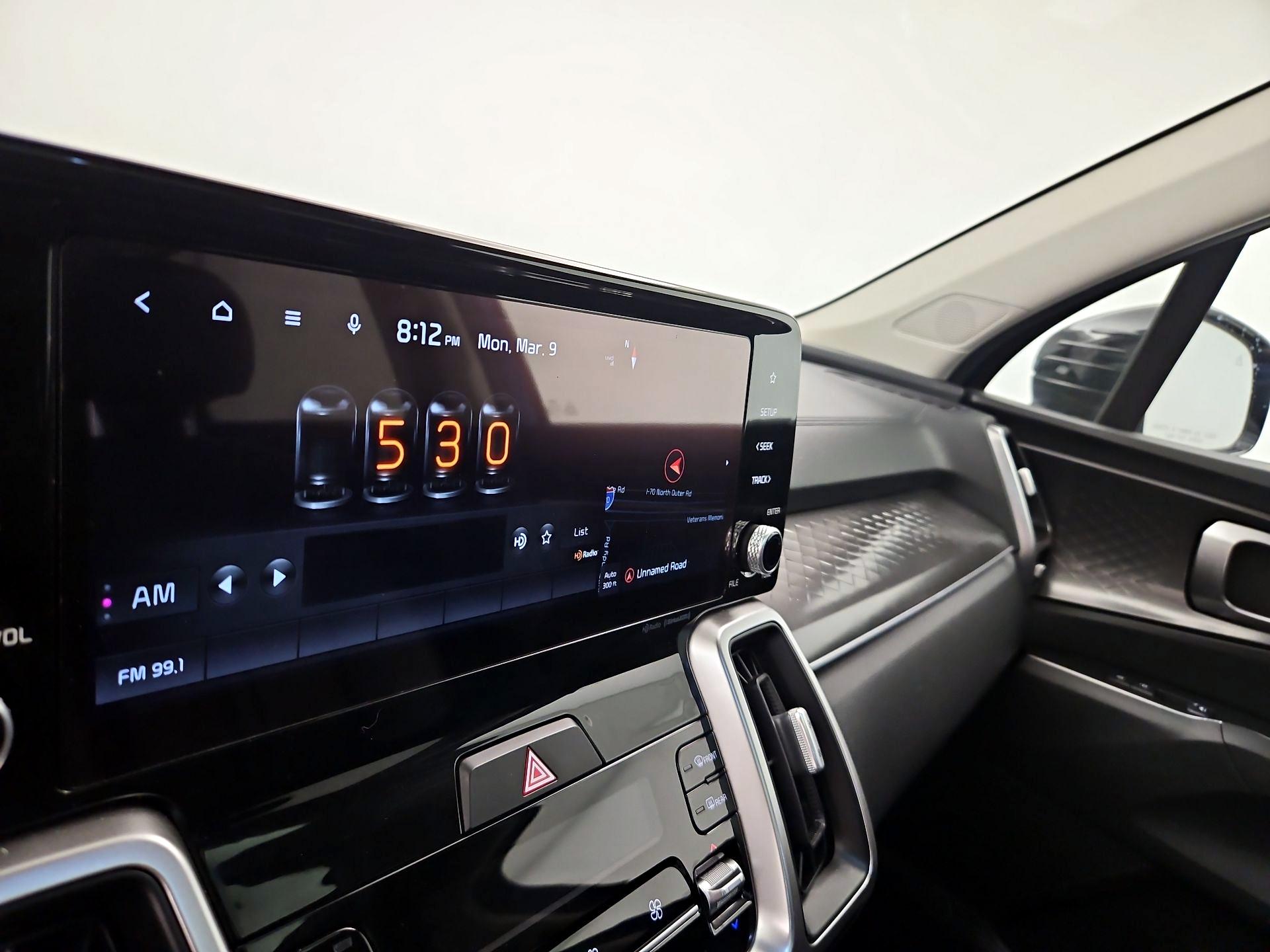 Thumbnail: 2022 Kia Sorento - 16