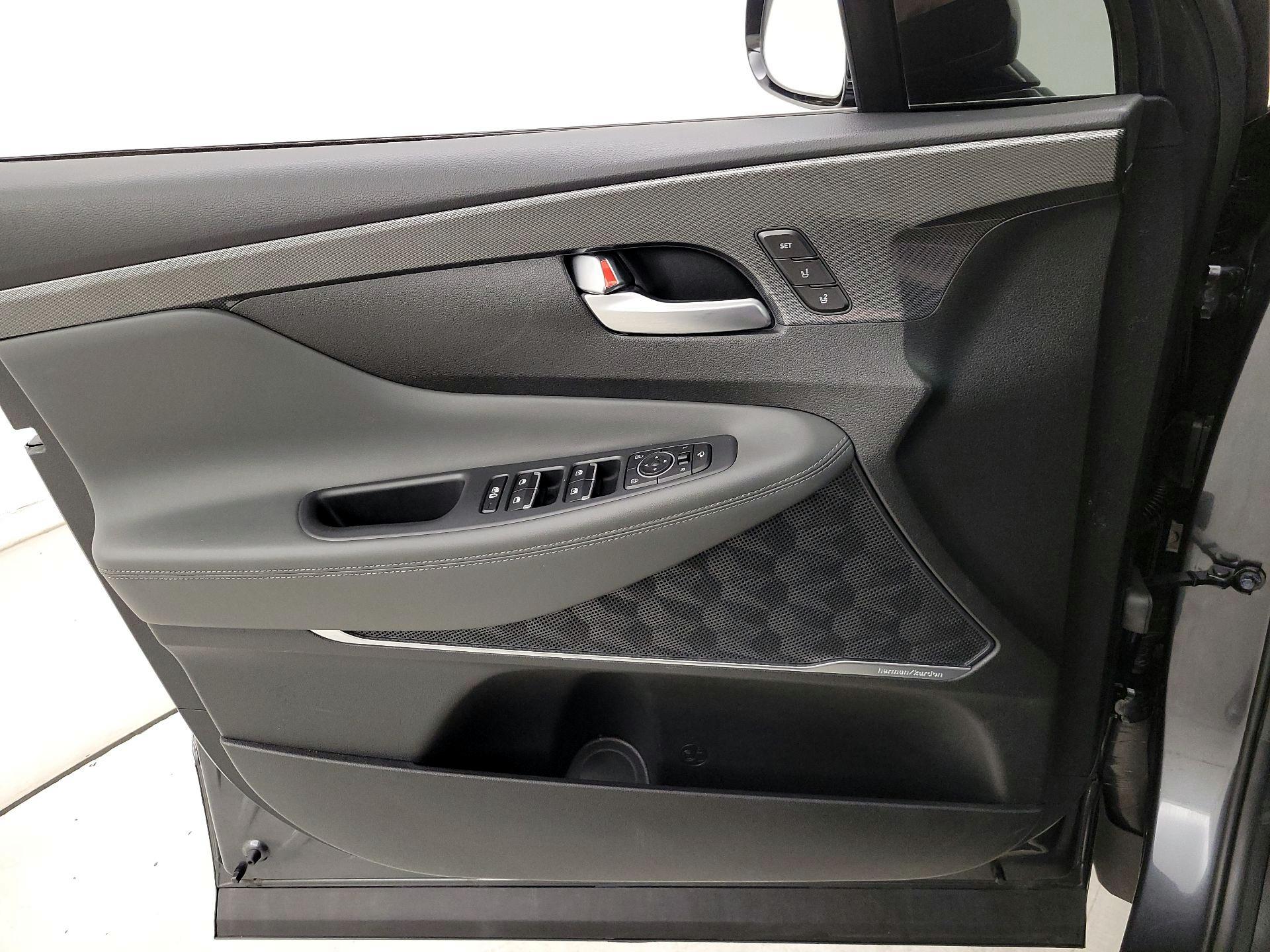 Thumbnail: 2023 Hyundai Santa Fe - 12