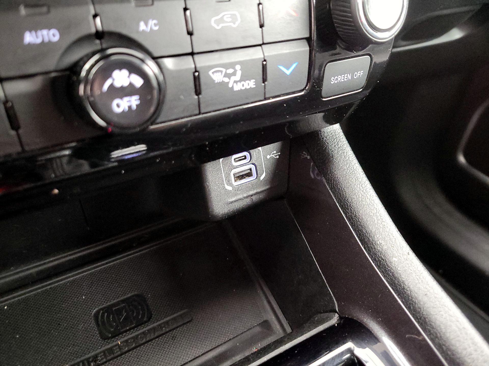 Thumbnail: 2022 Jeep Compass - 18