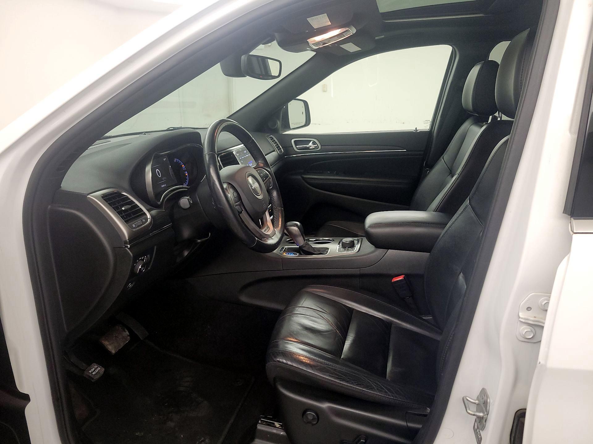 Thumbnail: 2021 Jeep Grand Cherokee - 11