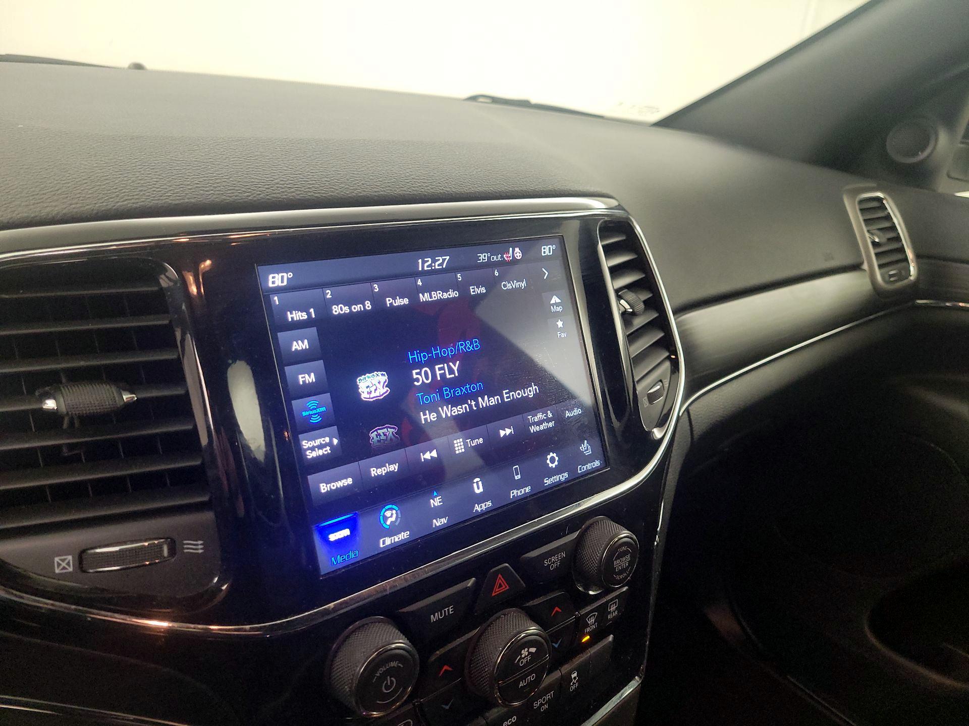 Thumbnail: 2021 Jeep Grand Cherokee - 16