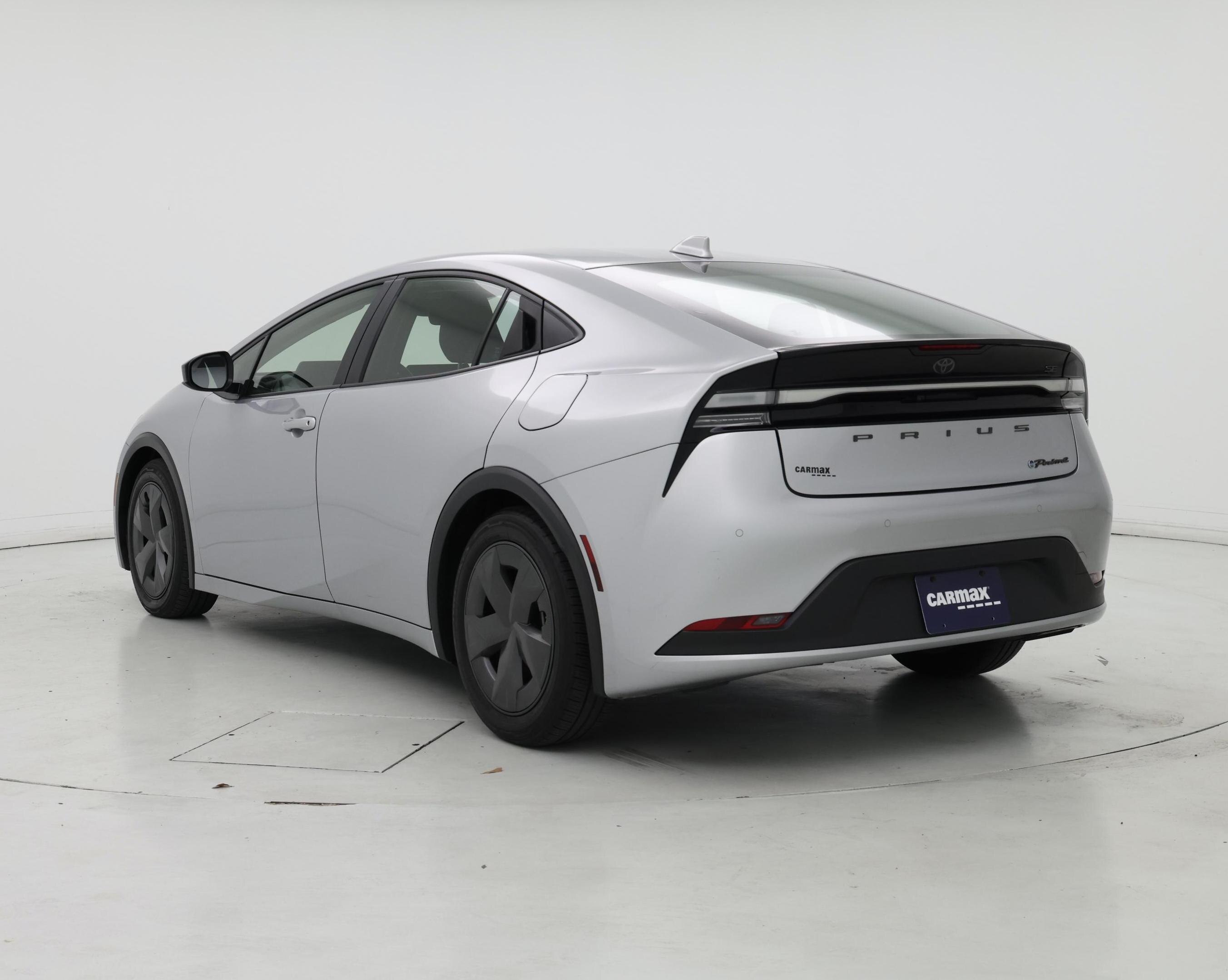 Thumbnail: 2023 Toyota Prius Prime - 2