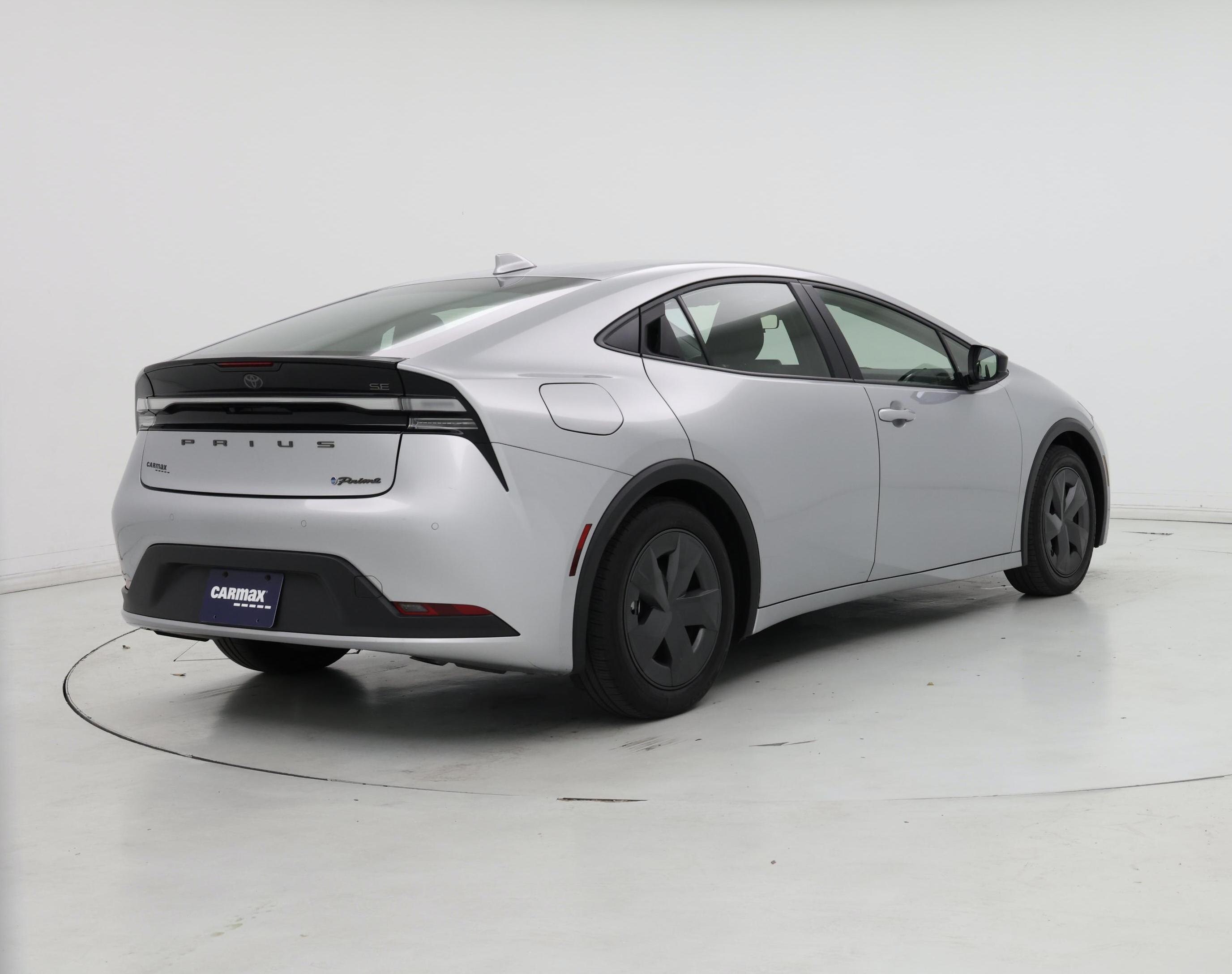 Thumbnail: 2023 Toyota Prius Prime - 8