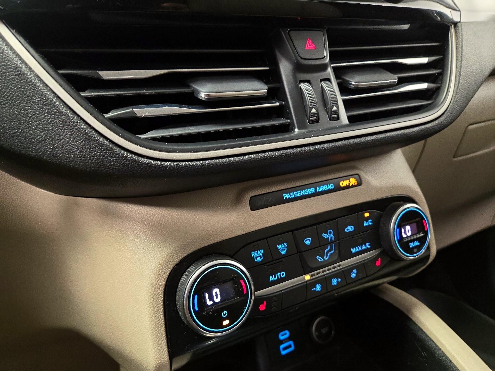 Thumbnail: 2021 Ford Escape - 17