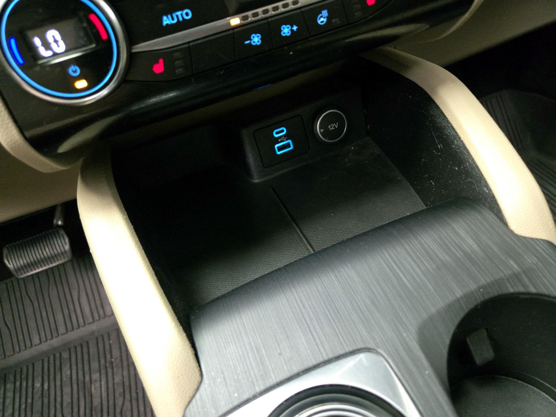 Thumbnail: 2021 Ford Escape - 19