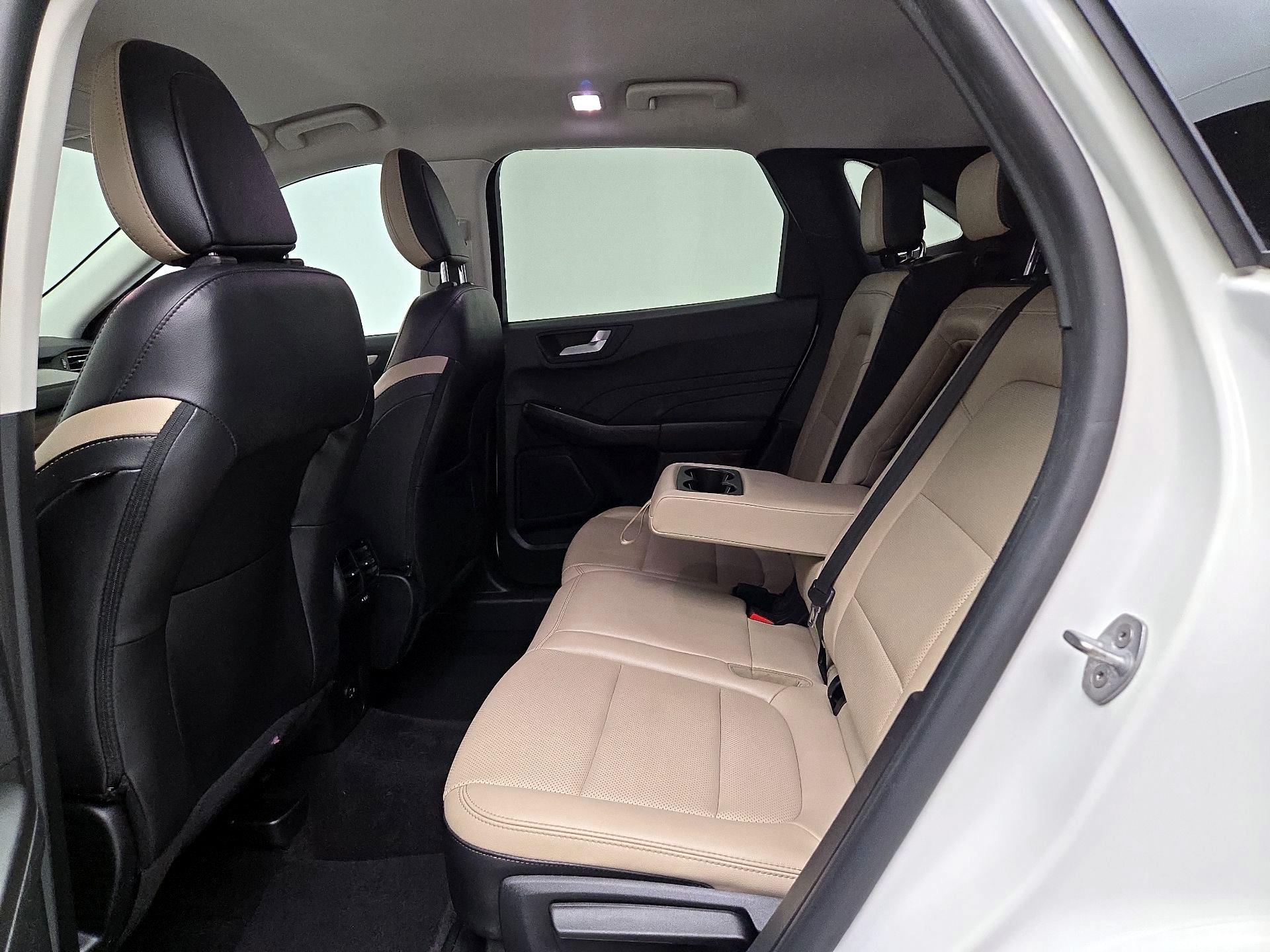 Thumbnail: 2021 Ford Escape - 20