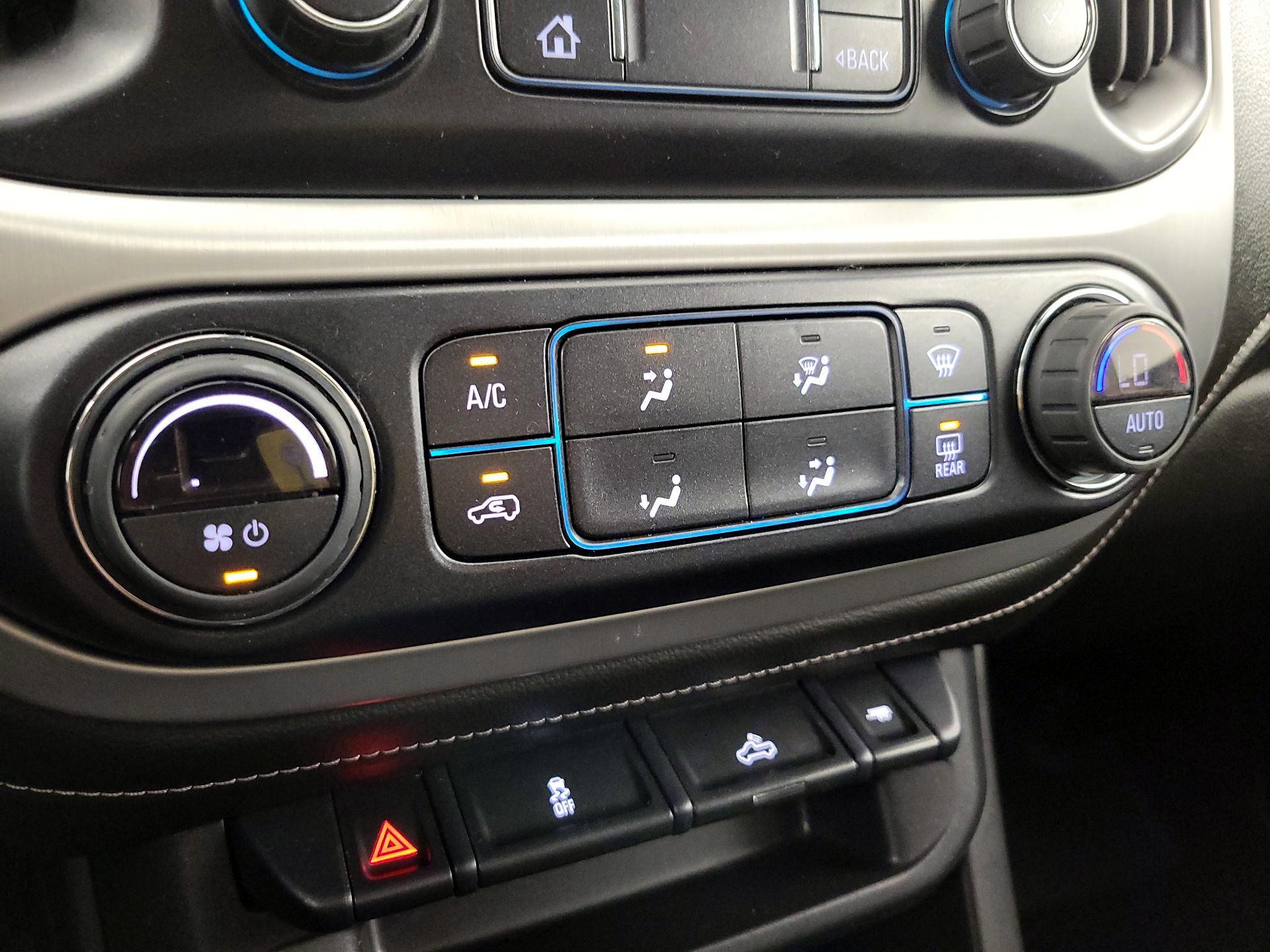 Thumbnail: 2022 GMC Canyon - 16