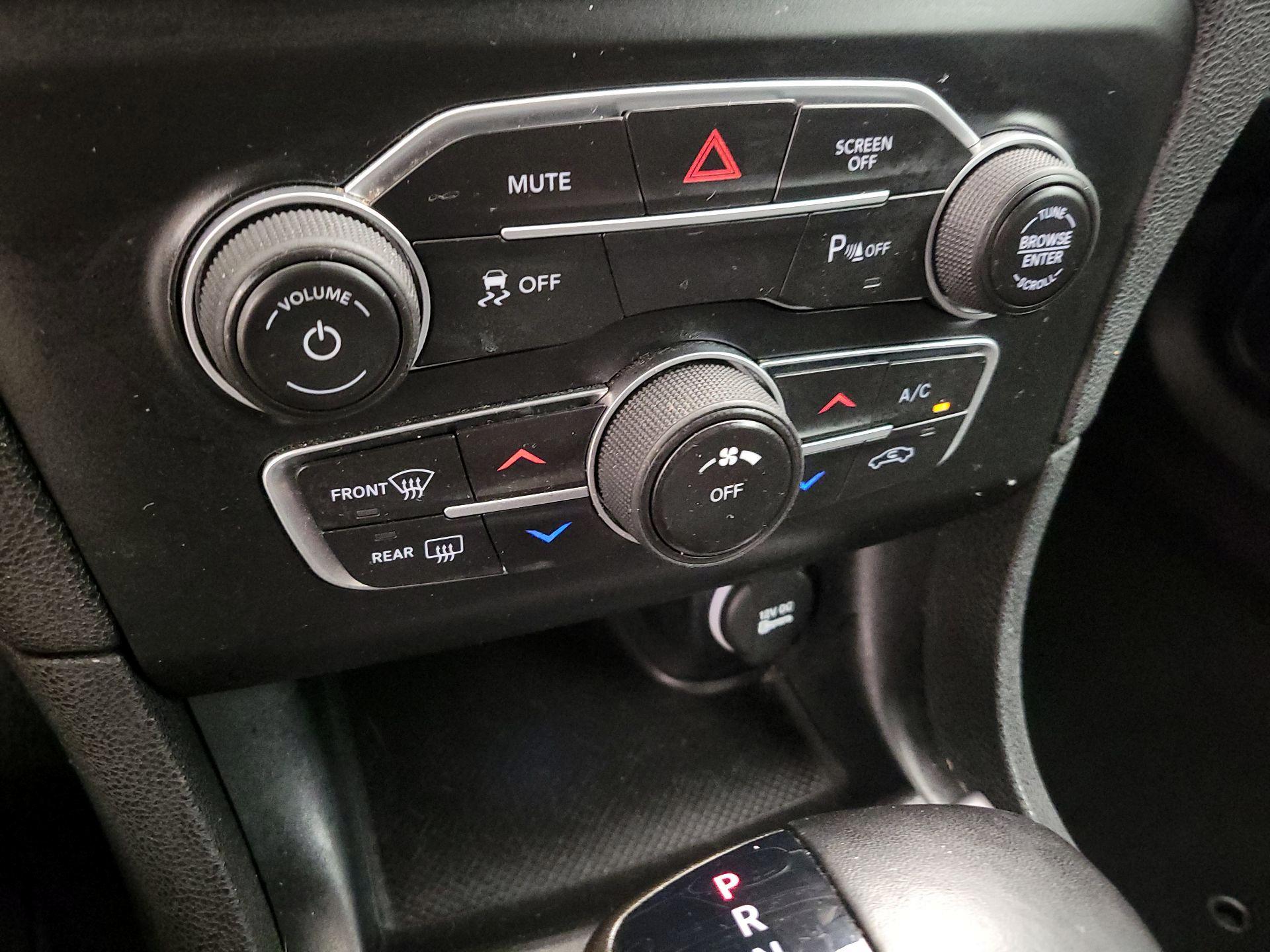 Thumbnail: 2023 Dodge Charger - 16