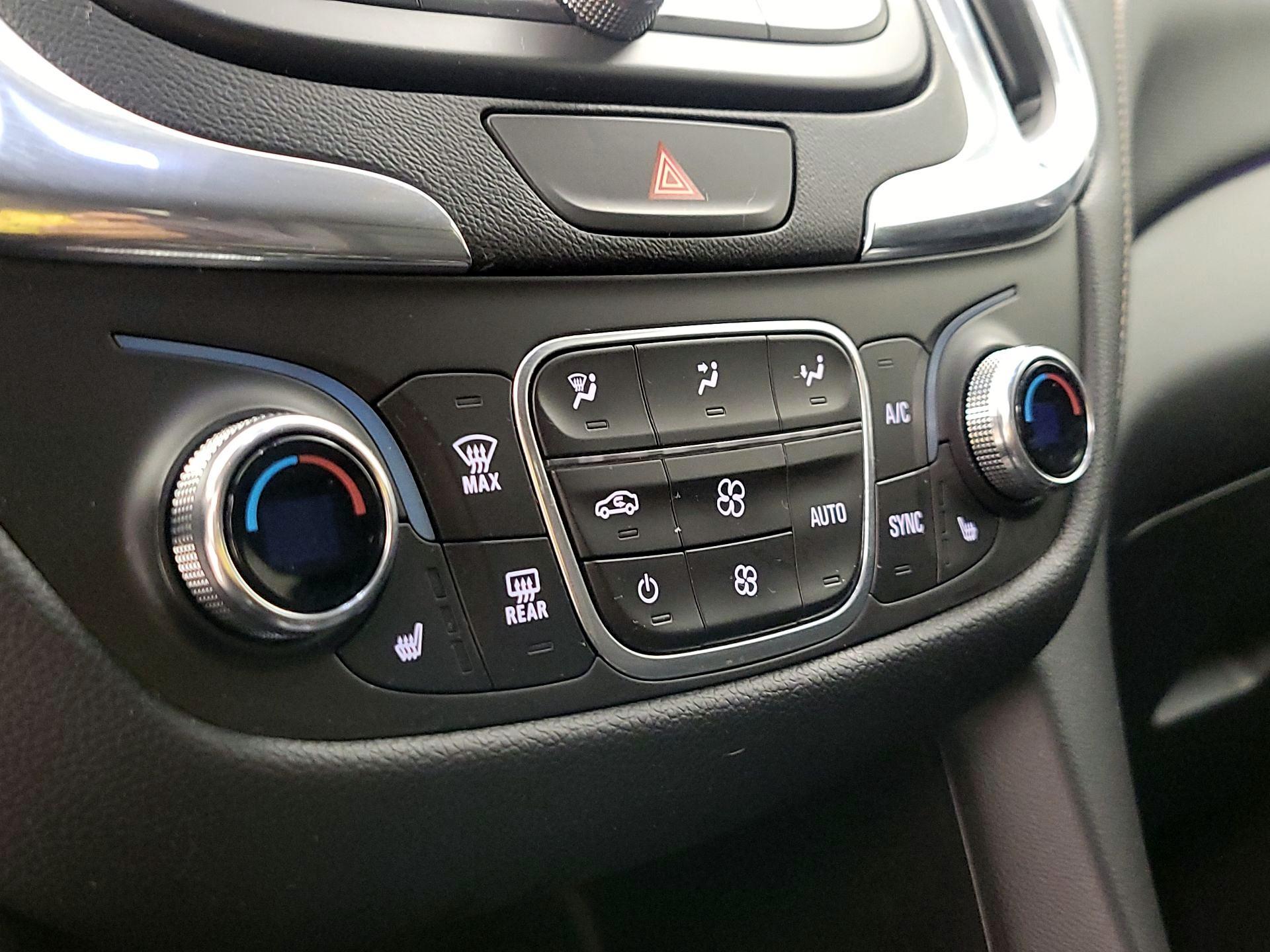 Thumbnail: 2020 Chevrolet Equinox - 16