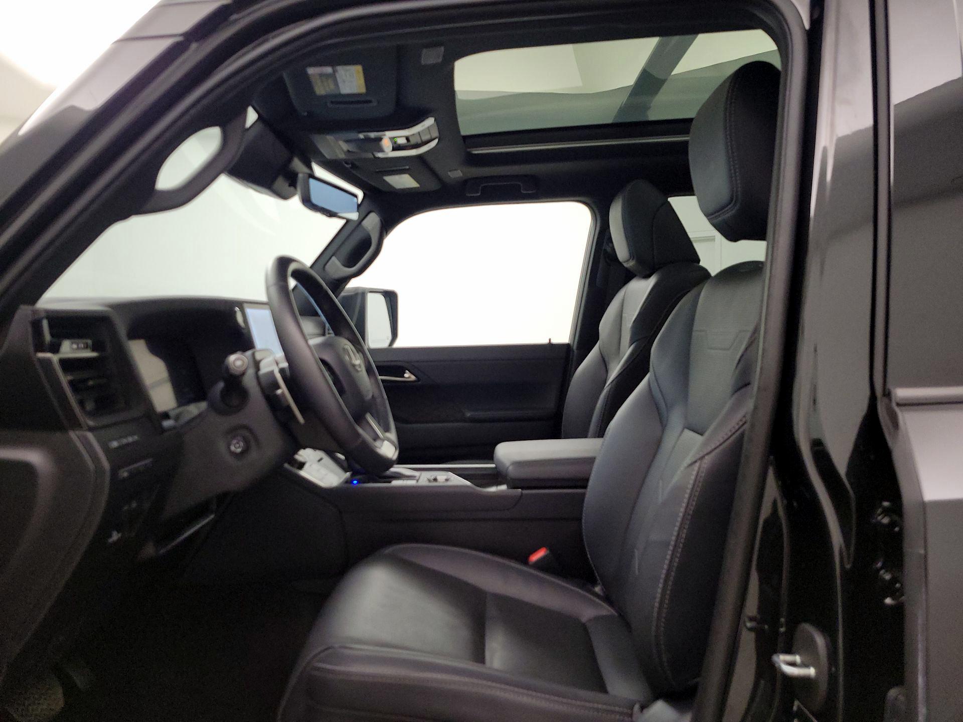 Thumbnail: 2024 Lexus GX - 11