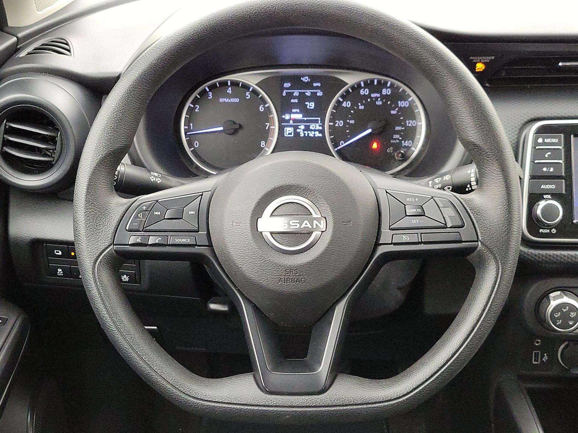 Thumbnail: 2023 Nissan Kicks - 10