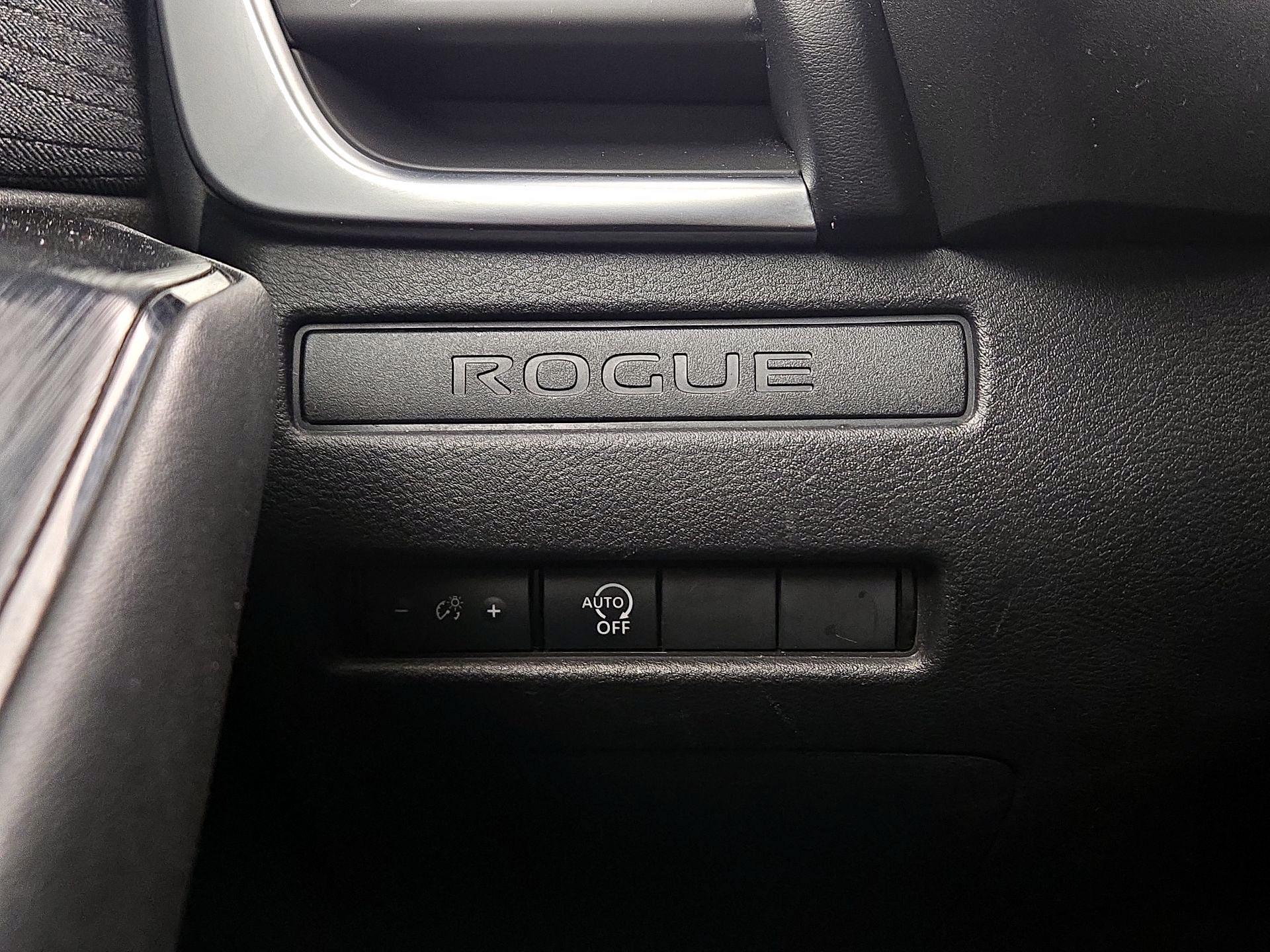 Thumbnail: 2023 Nissan Rogue - 13