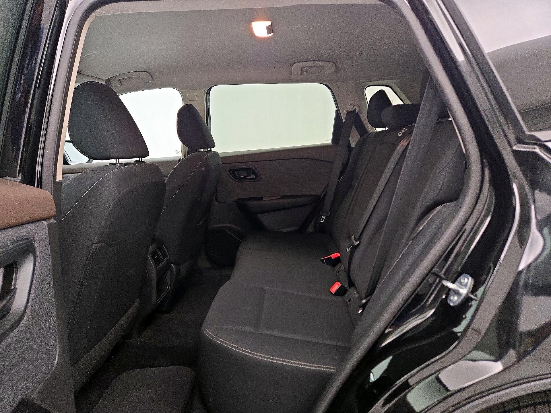 Thumbnail: 2023 Nissan Rogue - 19