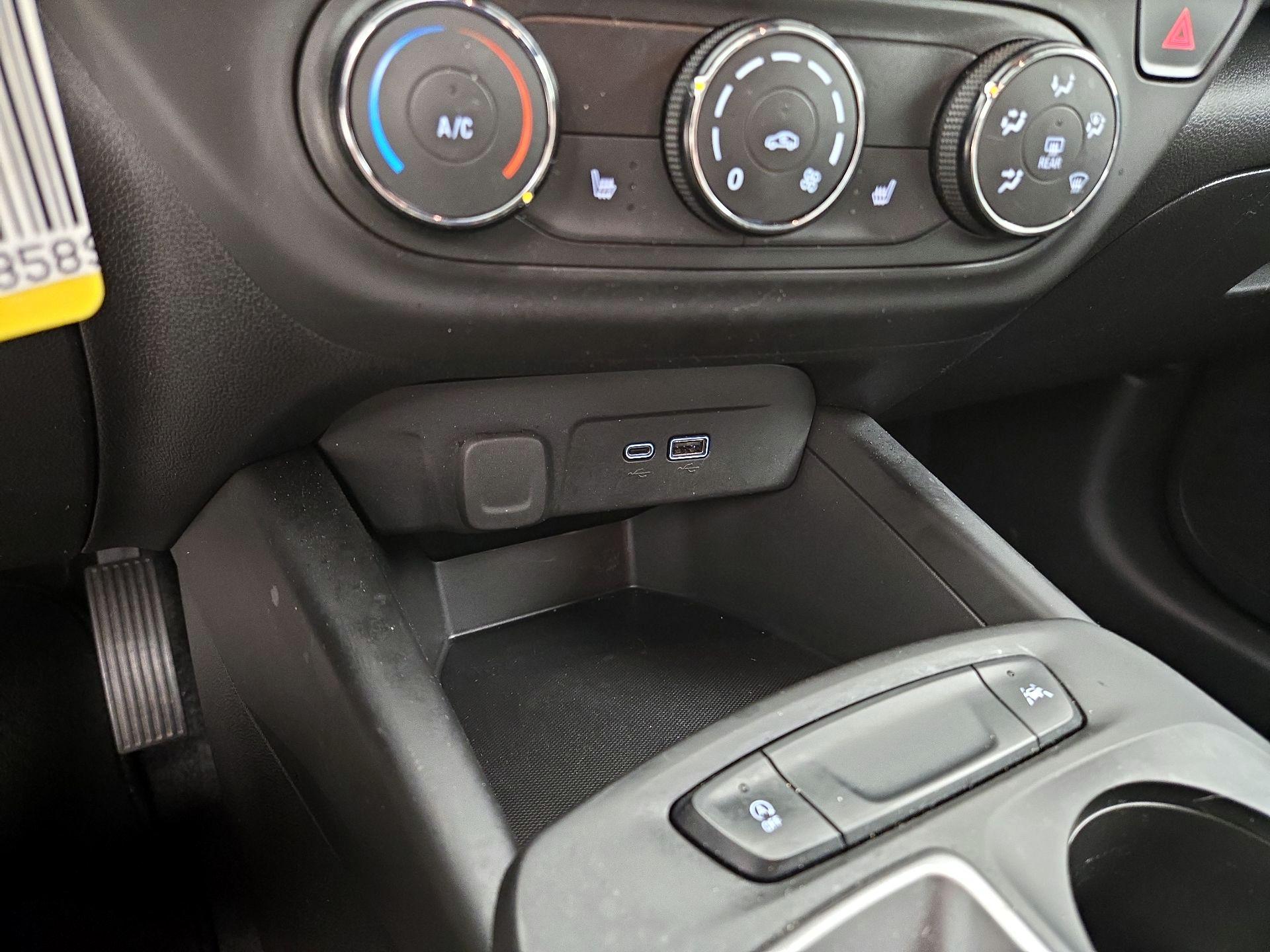 Thumbnail: 2024 Chevrolet Trax - 18