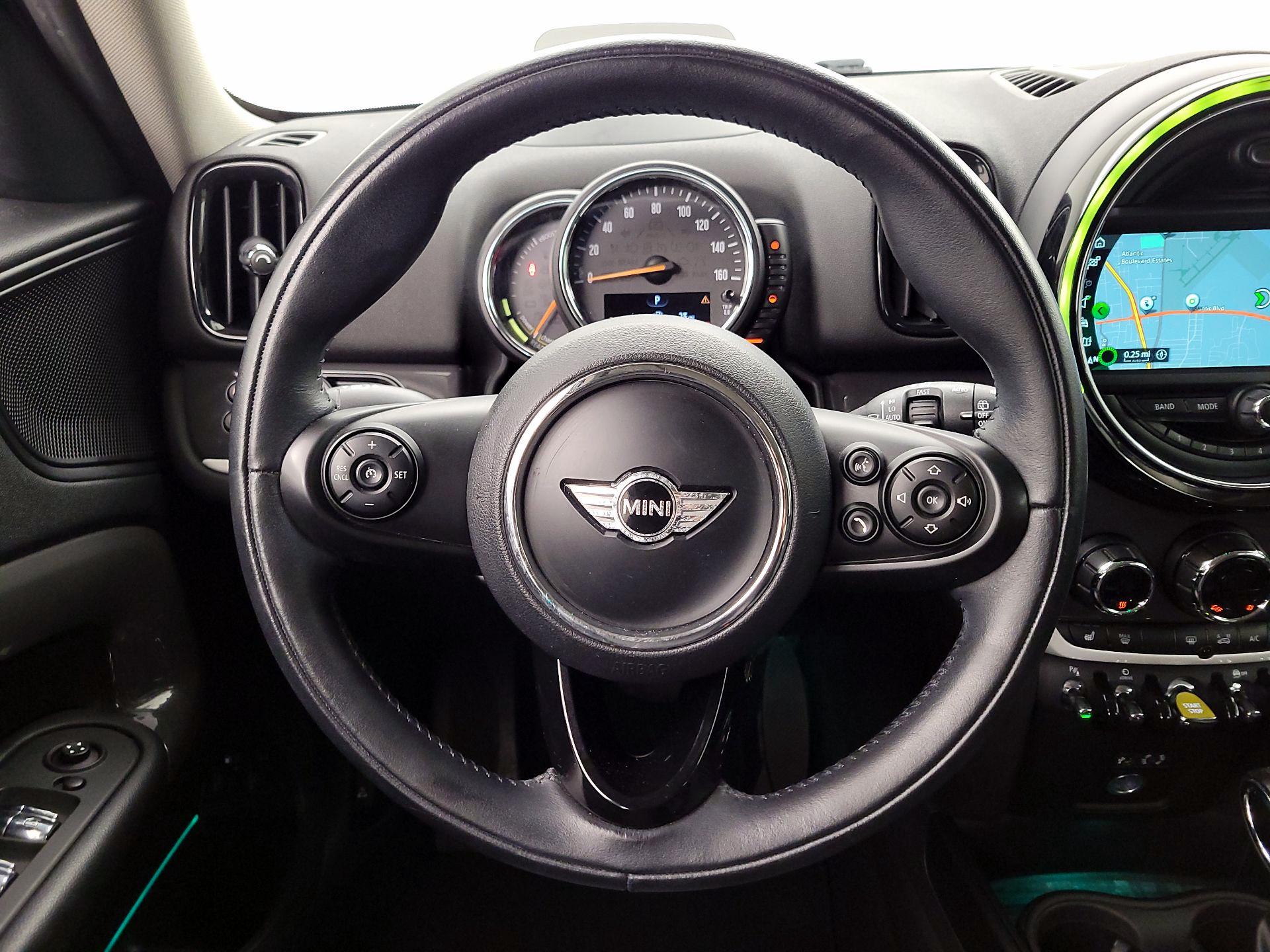 Thumbnail: 2018 MINI Cooper Countryman - 10