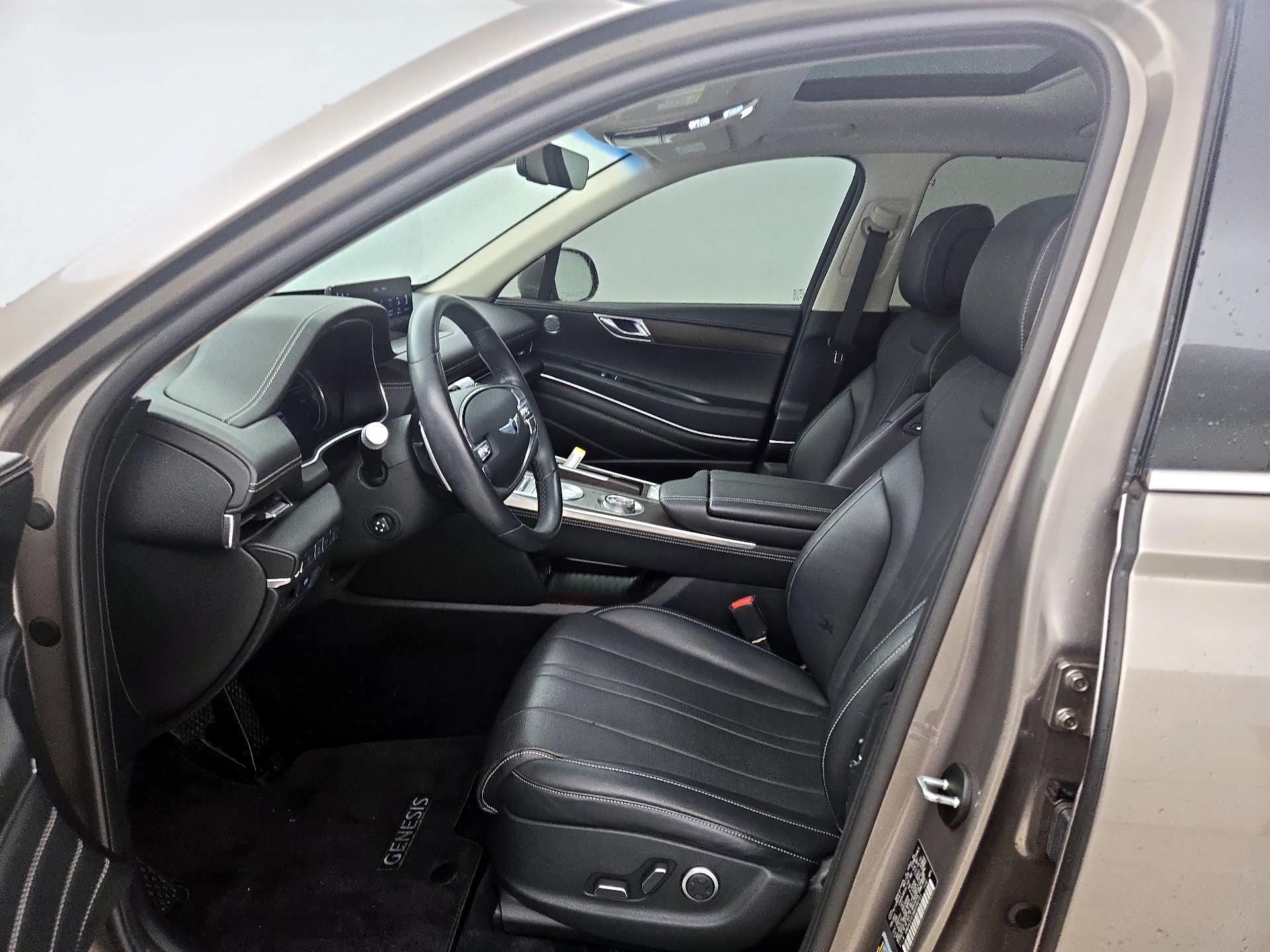 Thumbnail: 2021 Genesis GV80 - 11