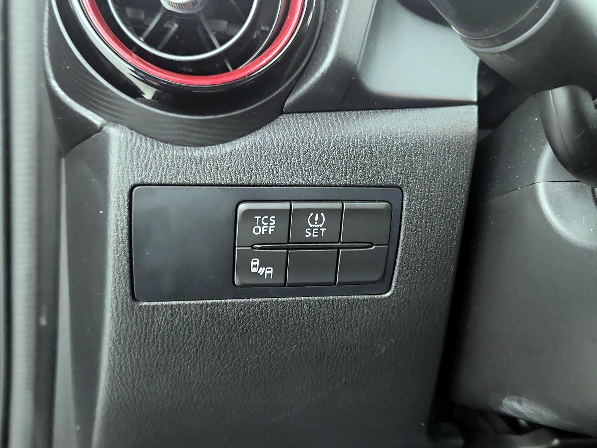 Thumbnail: 2017 Mazda CX-3 - 13