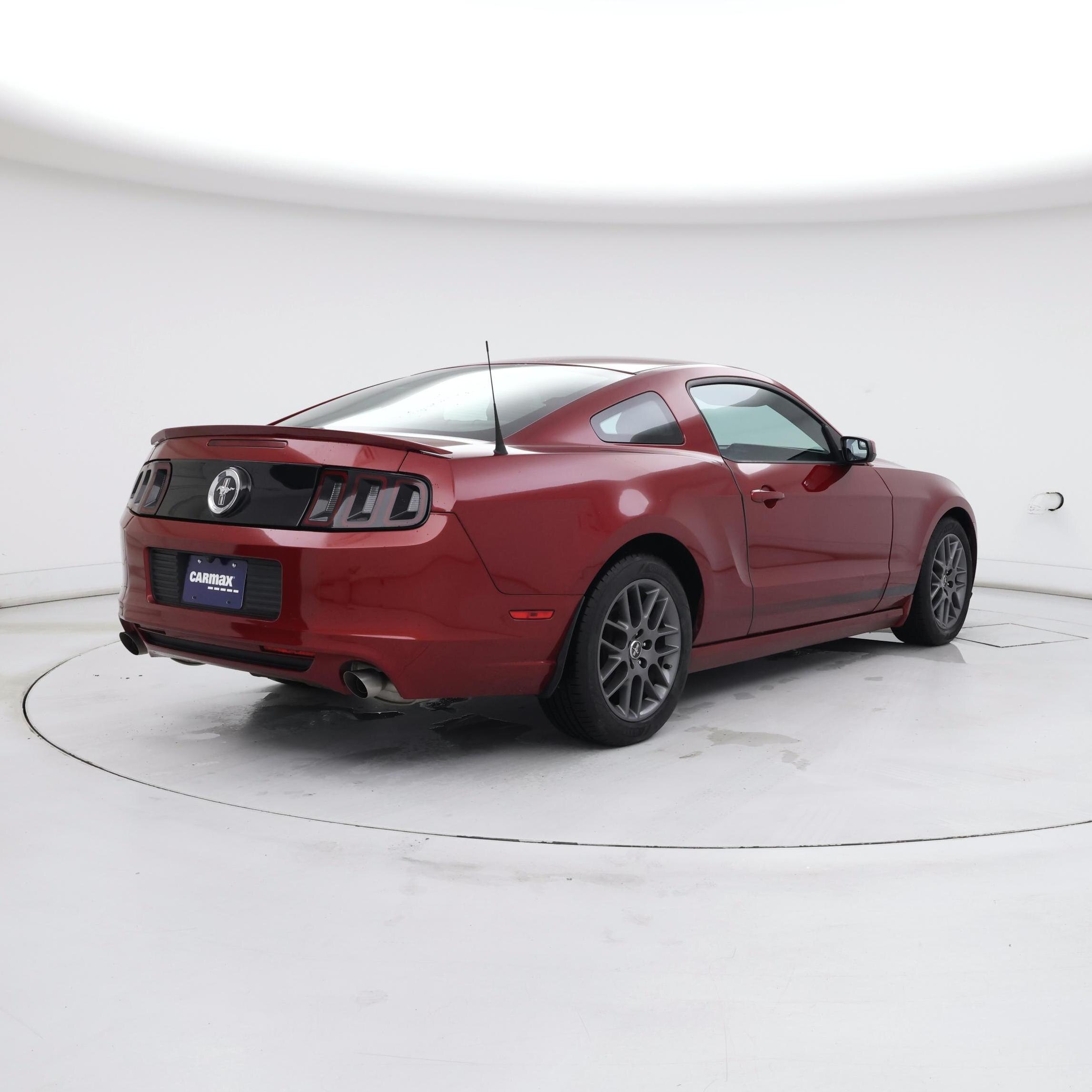 Thumbnail: 2014 Ford Mustang - 8