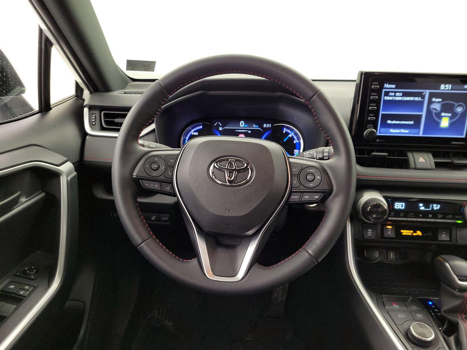 Thumbnail: 2021 Toyota RAV4 - 10