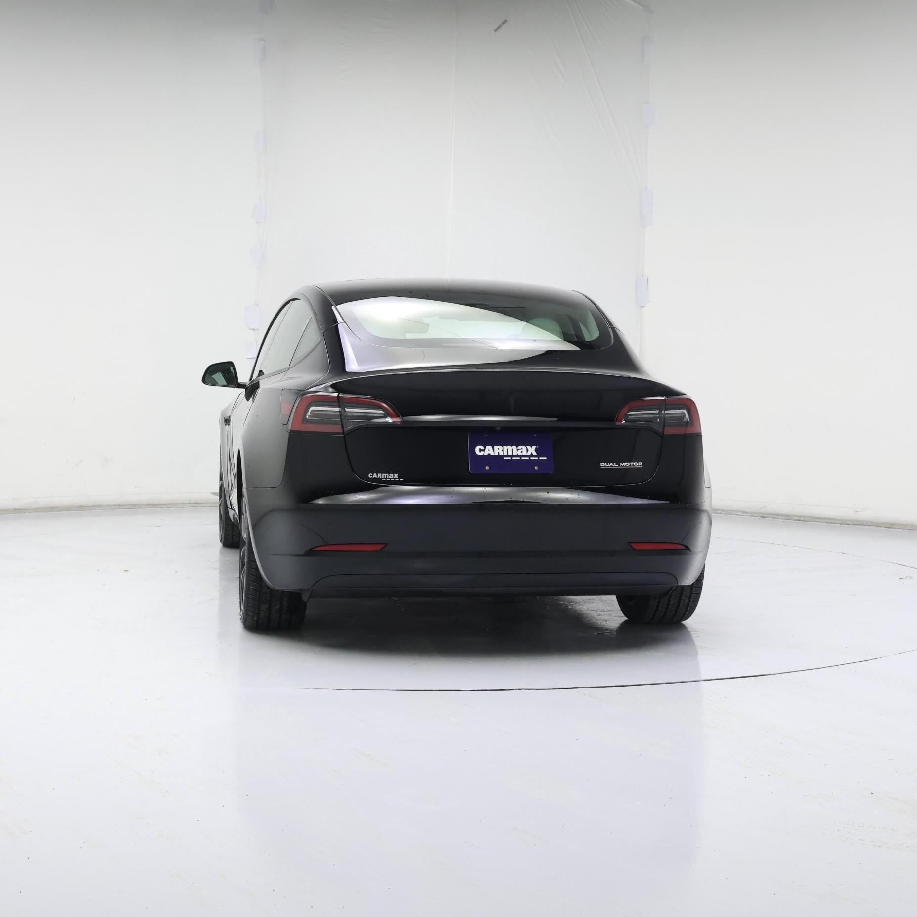 Thumbnail: 2023 Tesla Model 3 - 6