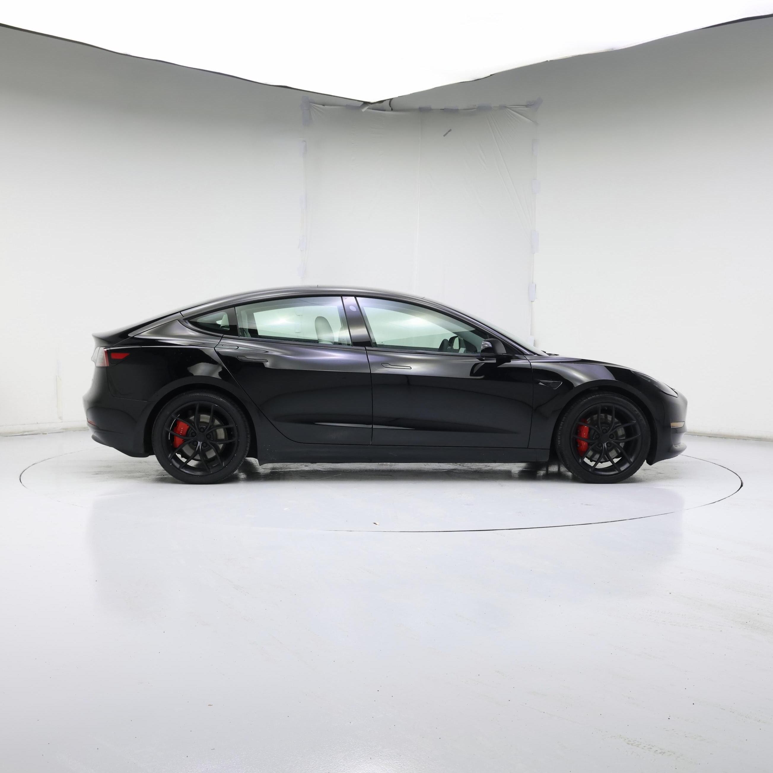 Thumbnail: 2023 Tesla Model 3 - 7