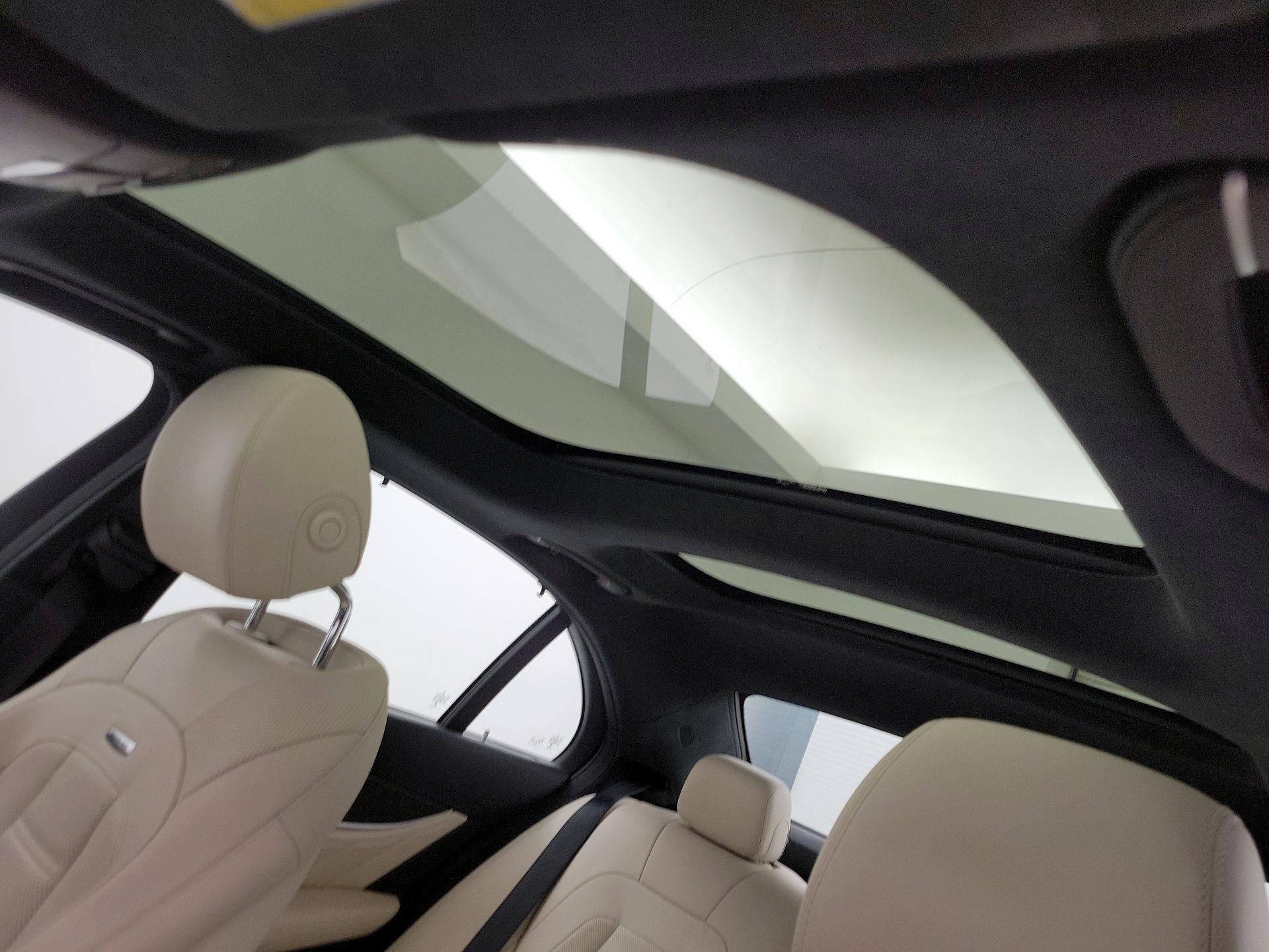 Thumbnail: 2020 Mercedes-Benz E-Class - 20