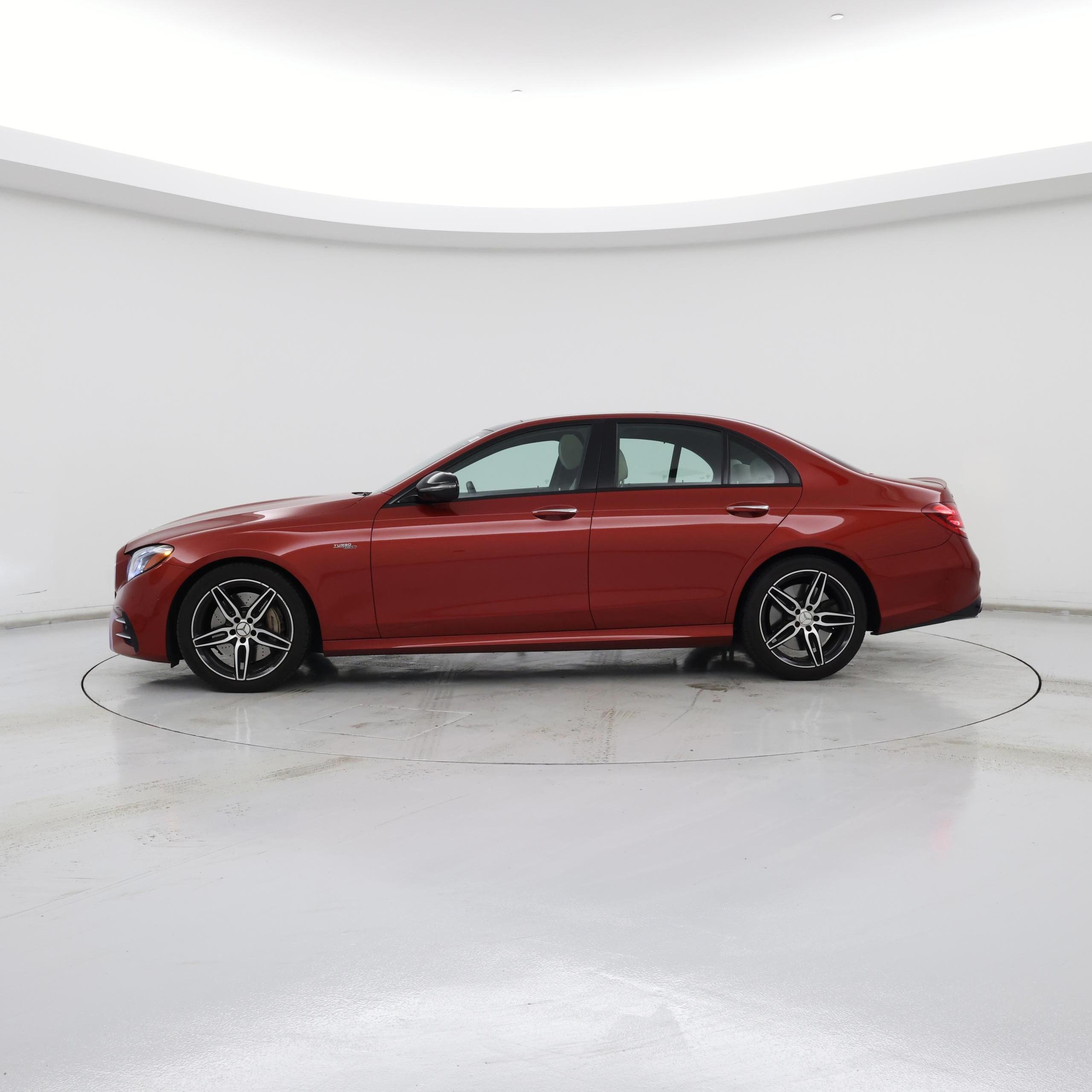 Thumbnail: 2020 Mercedes-Benz E-Class - 3