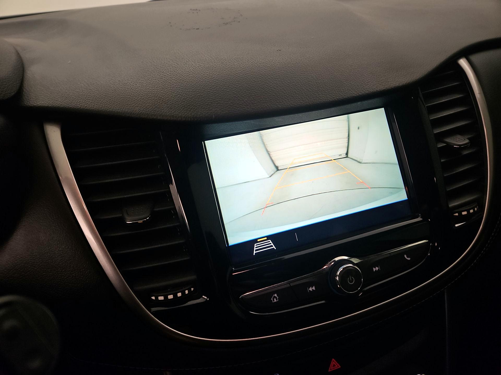 Thumbnail: 2018 Chevrolet Trax - 14