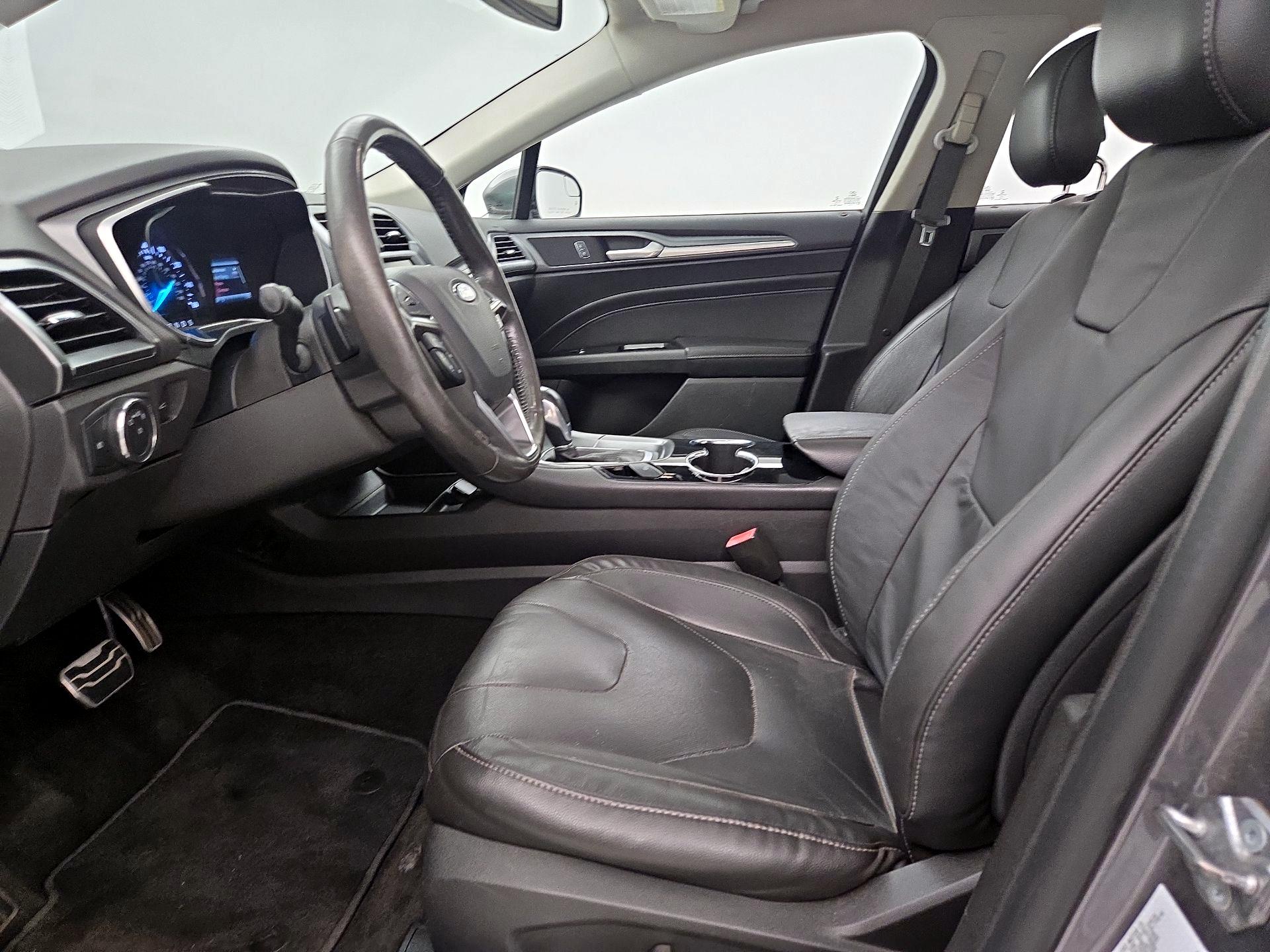 Thumbnail: 2014 Ford Fusion - 11