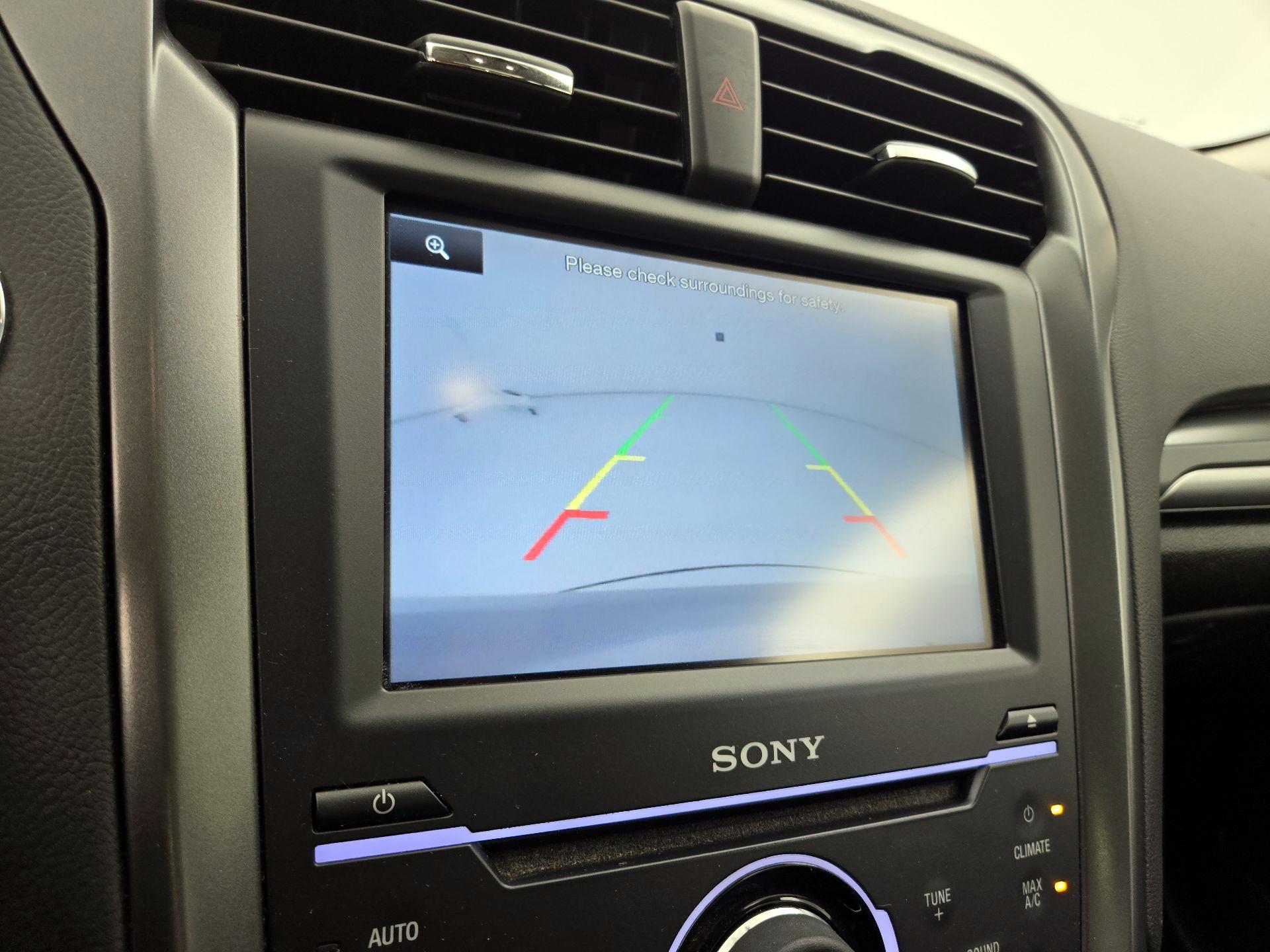 Thumbnail: 2014 Ford Fusion - 14