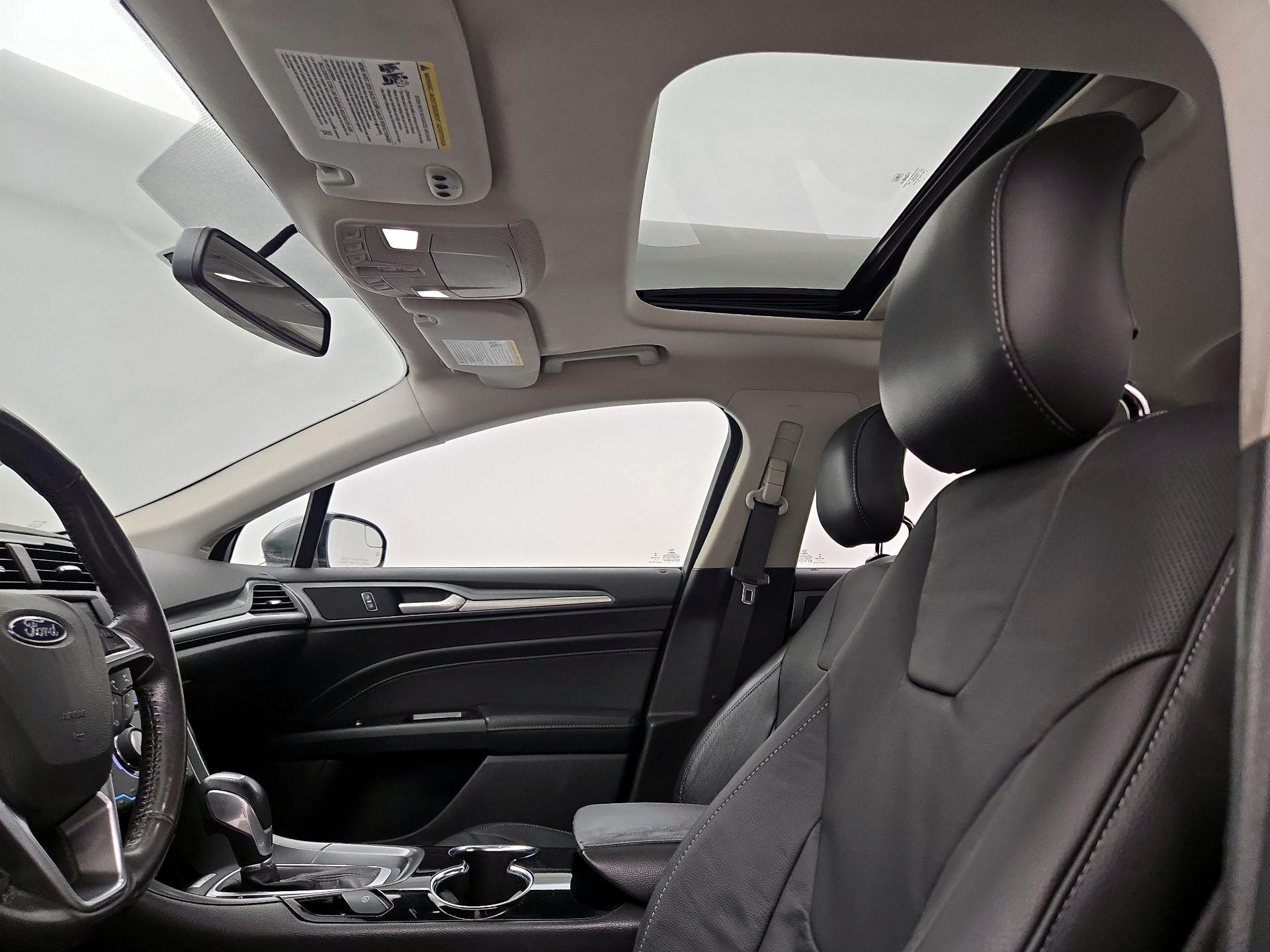 Thumbnail: 2014 Ford Fusion - 19