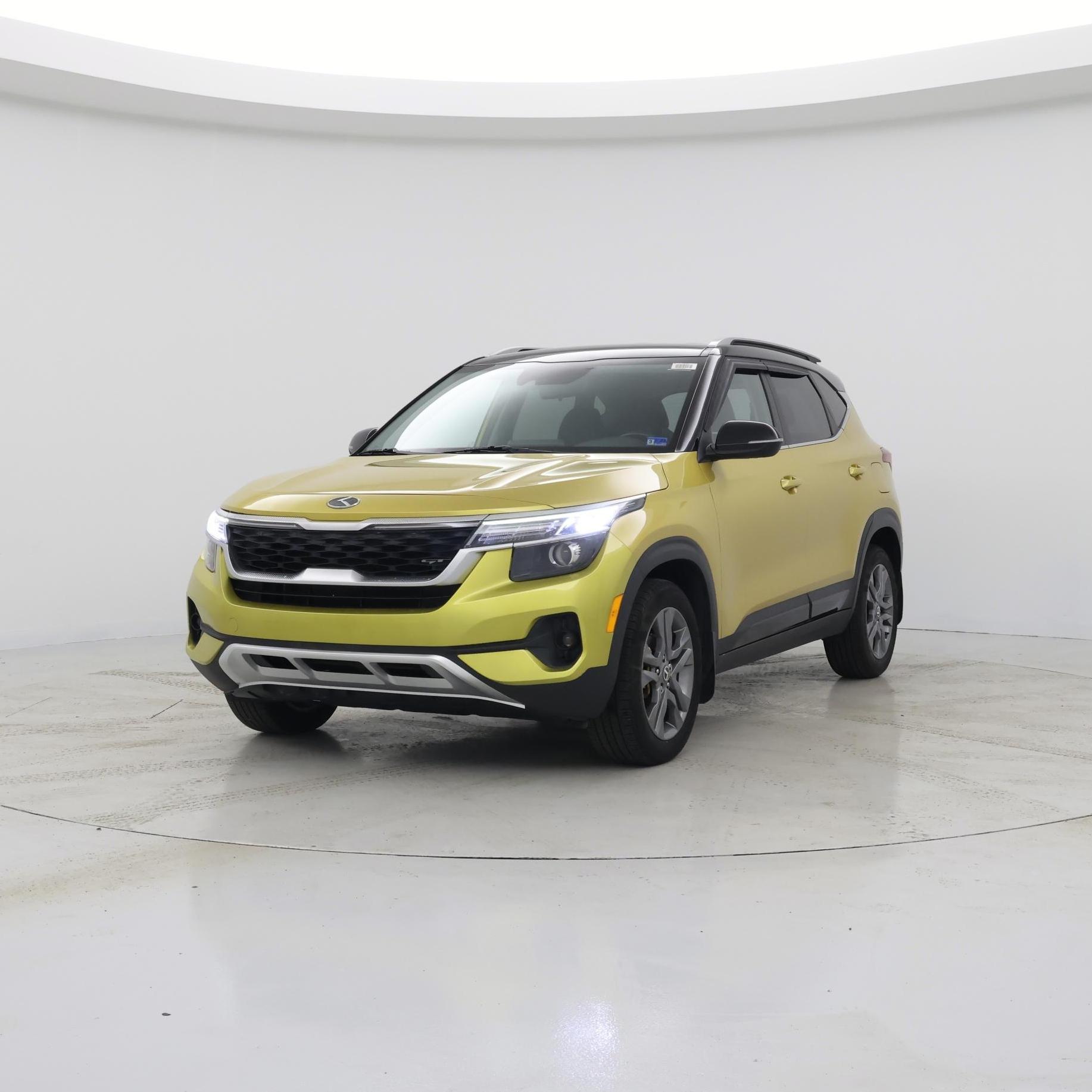 Thumbnail: 2021 Kia Seltos - 4