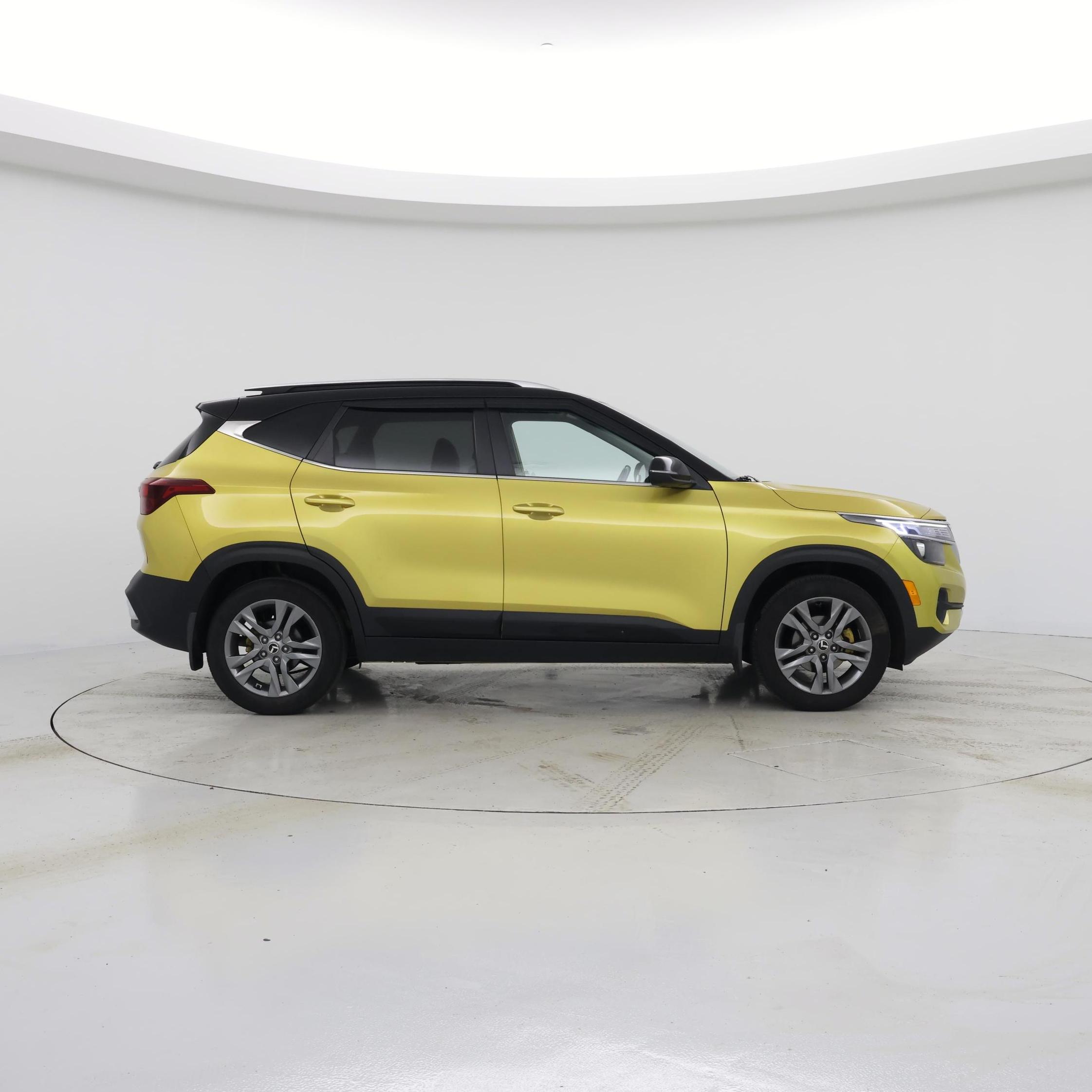 Thumbnail: 2021 Kia Seltos - 7