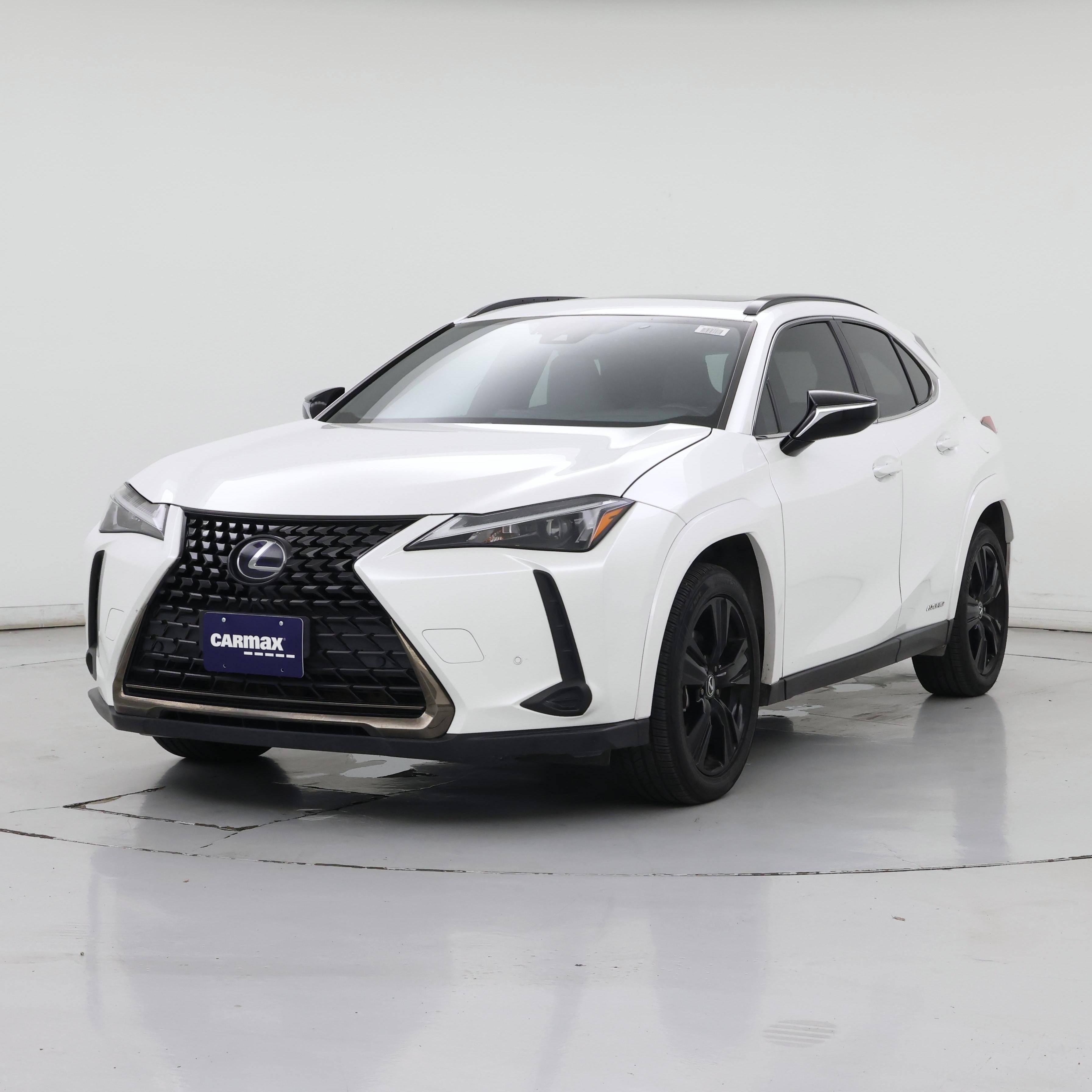 Thumbnail: 2021 Lexus UX - 4