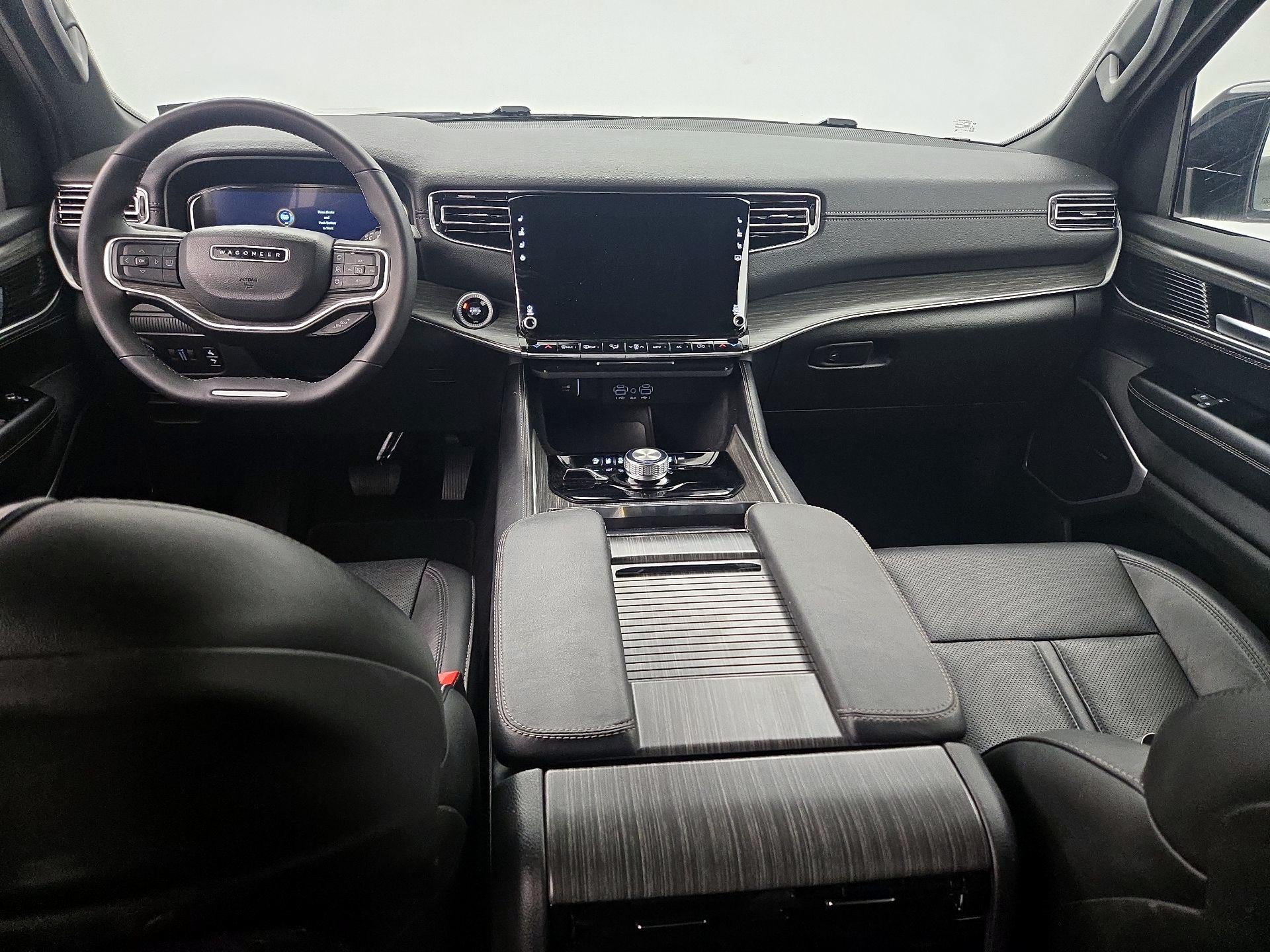 Thumbnail: 2024 Jeep Wagoneer - 9