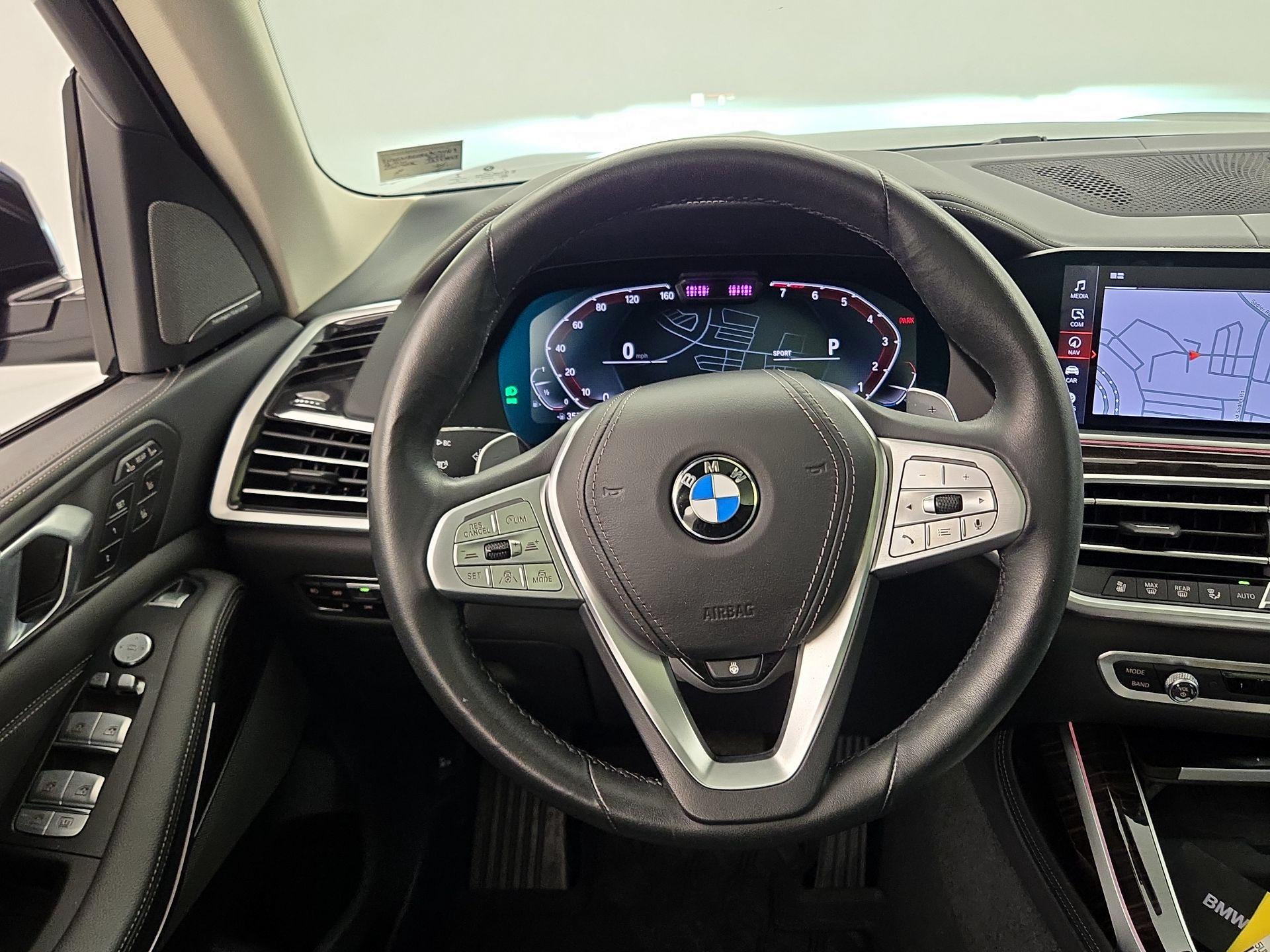 Thumbnail: 2020 BMW X7 - 10