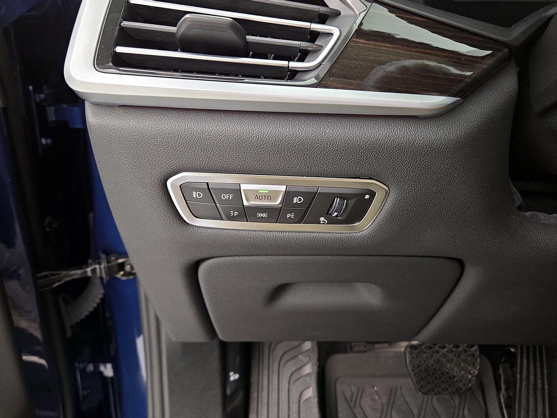 Thumbnail: 2020 BMW X7 - 13